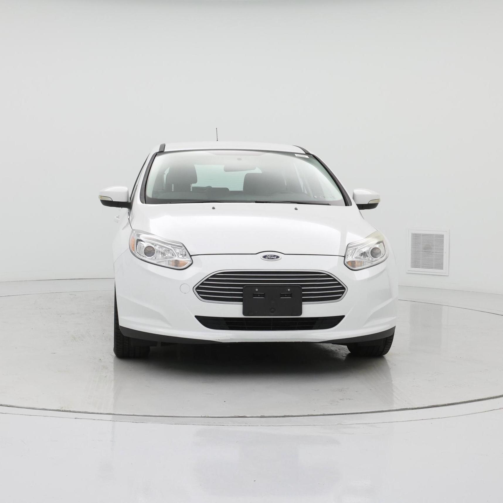 Thumbnail: 2016 Ford Focus - 5