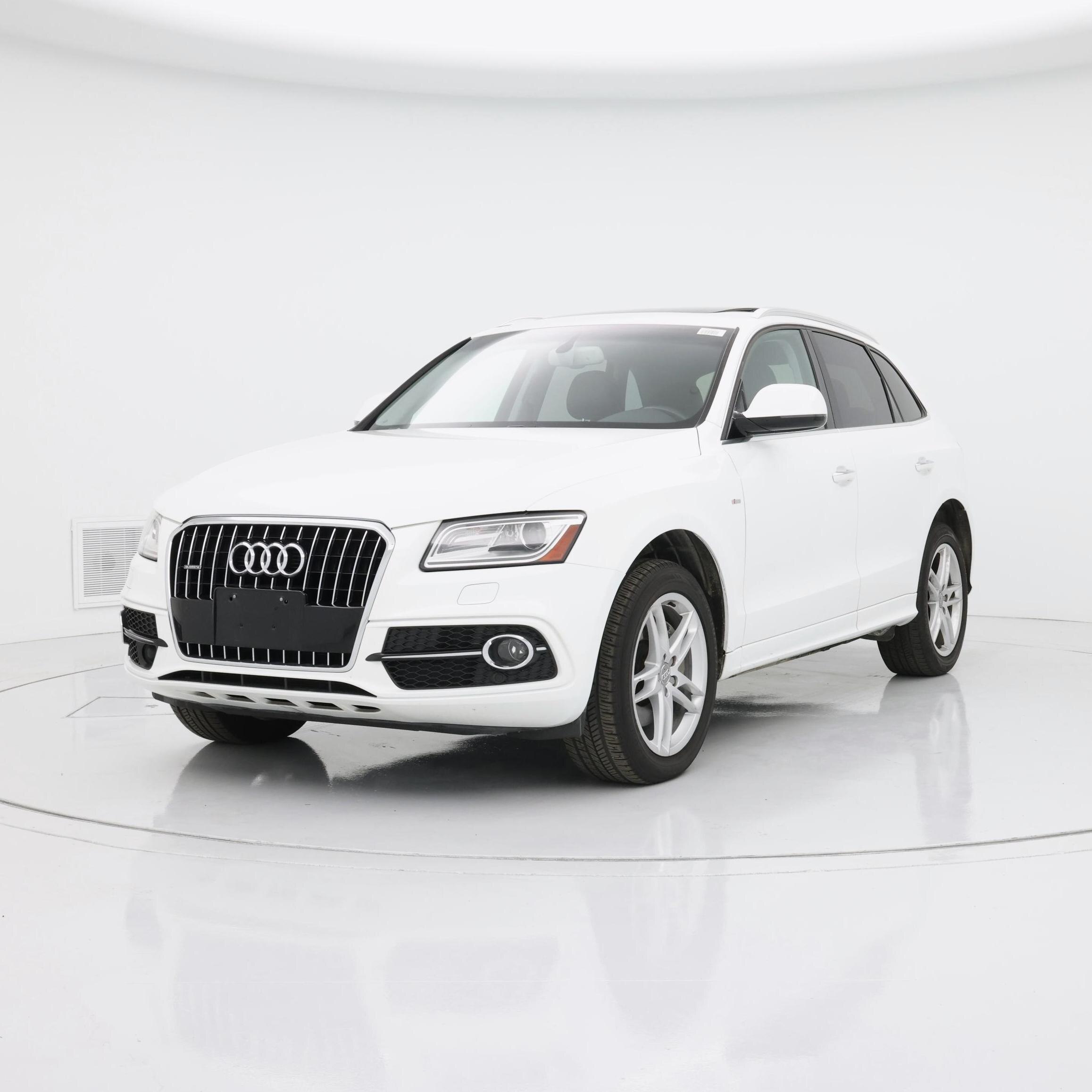 Thumbnail: 2015 Audi Q5 - 4