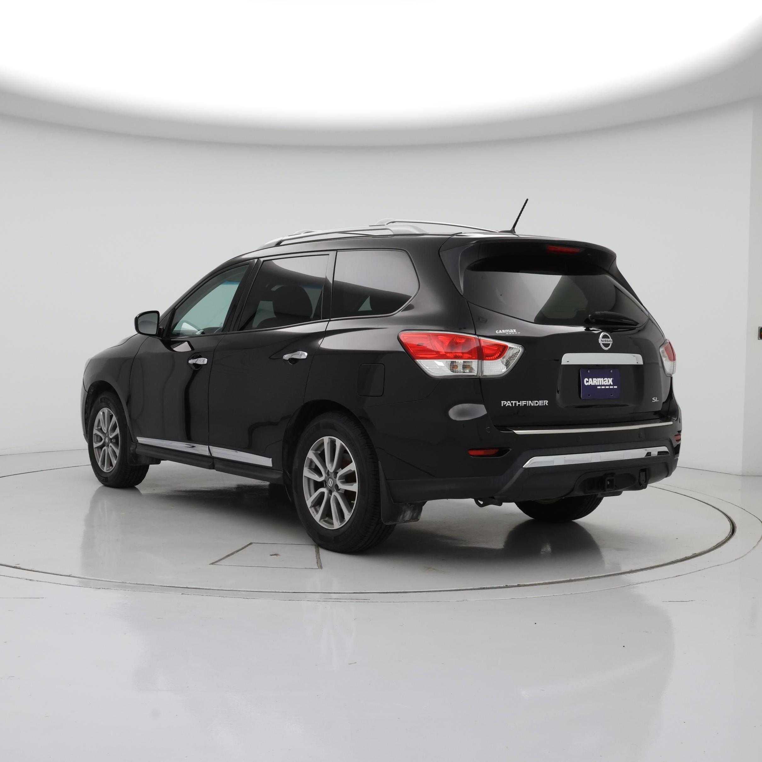 Thumbnail: 2014 Nissan Pathfinder - 2