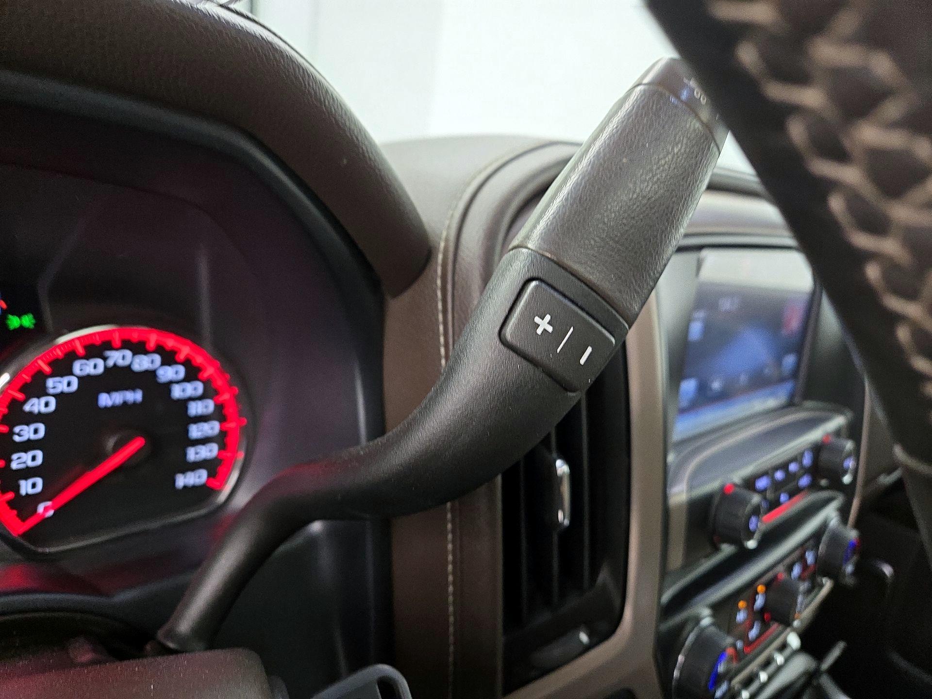 Thumbnail: 2015 GMC Sierra 1500 - 18