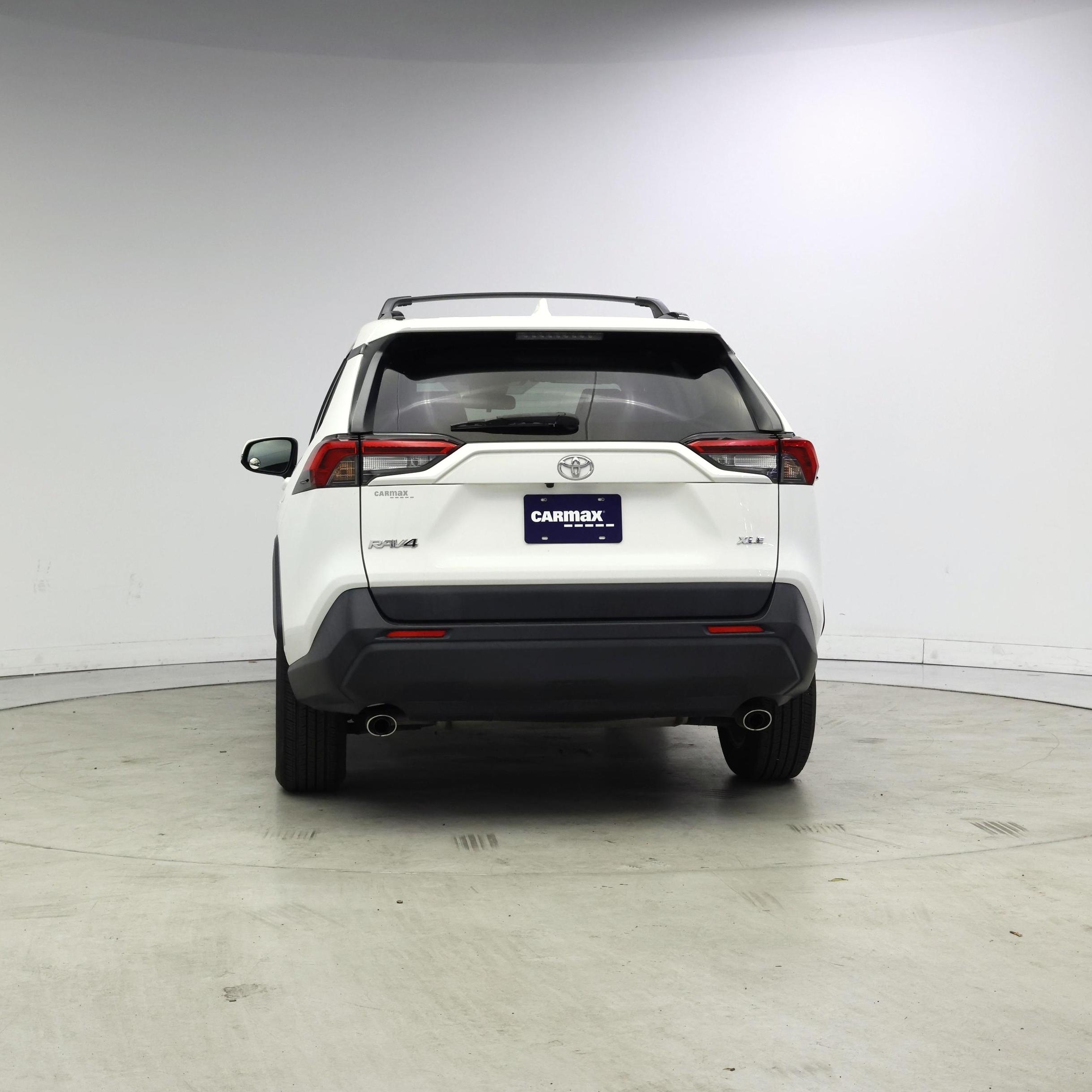 Thumbnail: 2019 Toyota RAV4 - 6