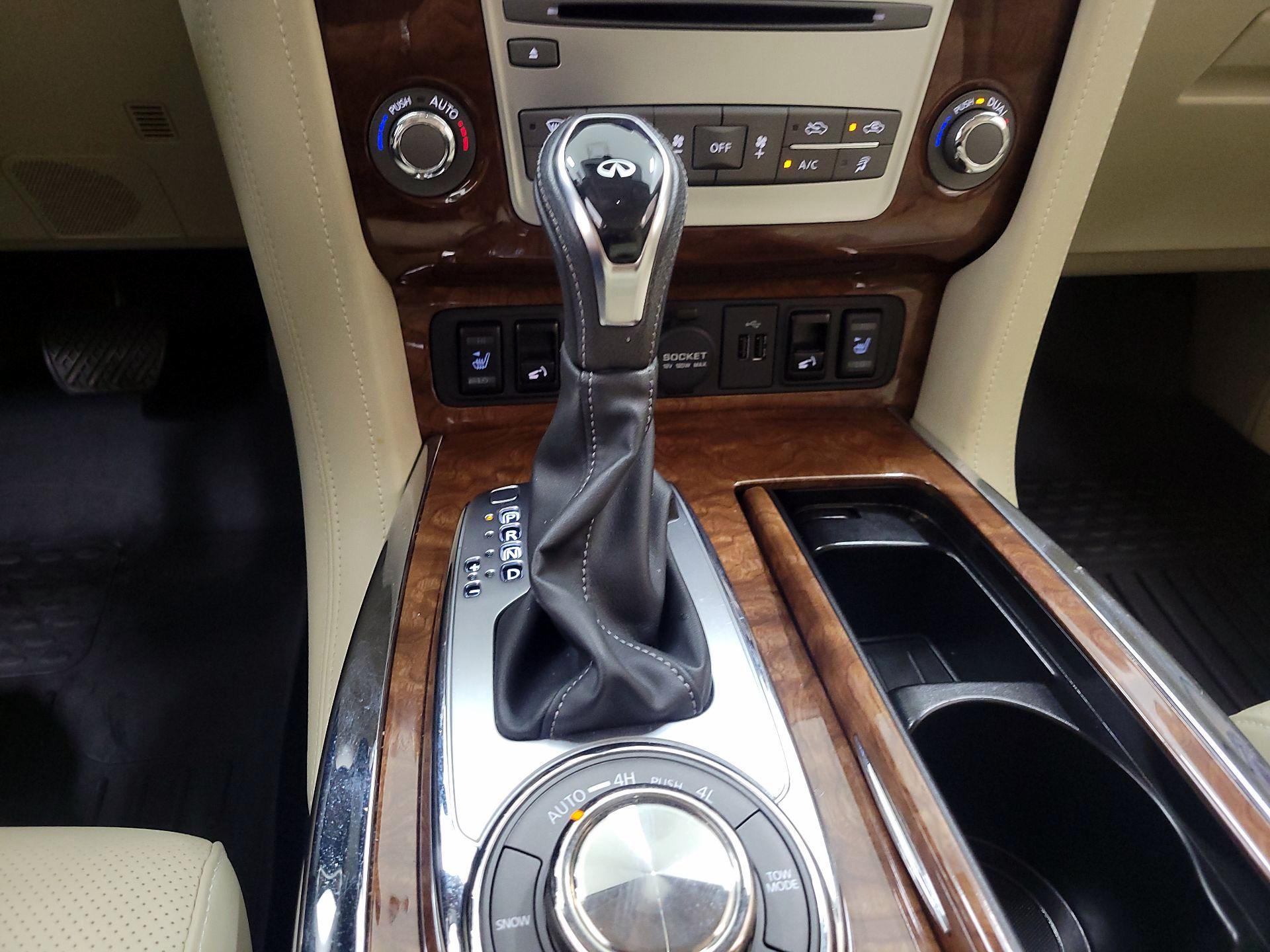 Thumbnail: 2018 INFINITI QX80 - 18