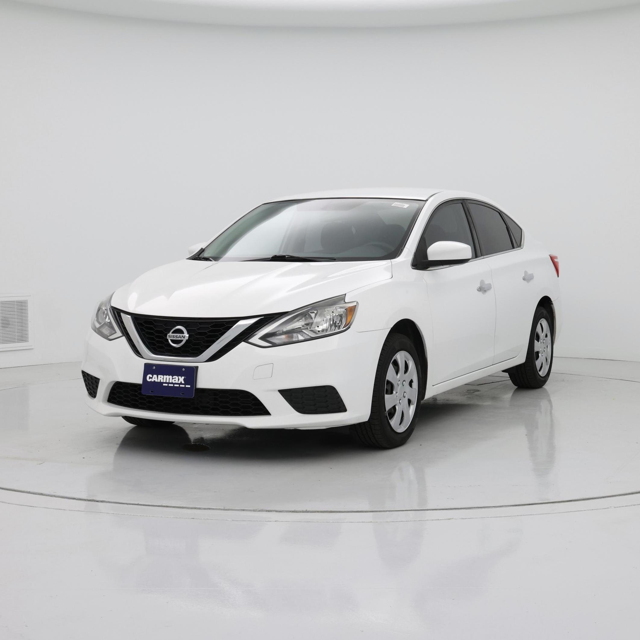 Thumbnail: 2017 Nissan Sentra - 4