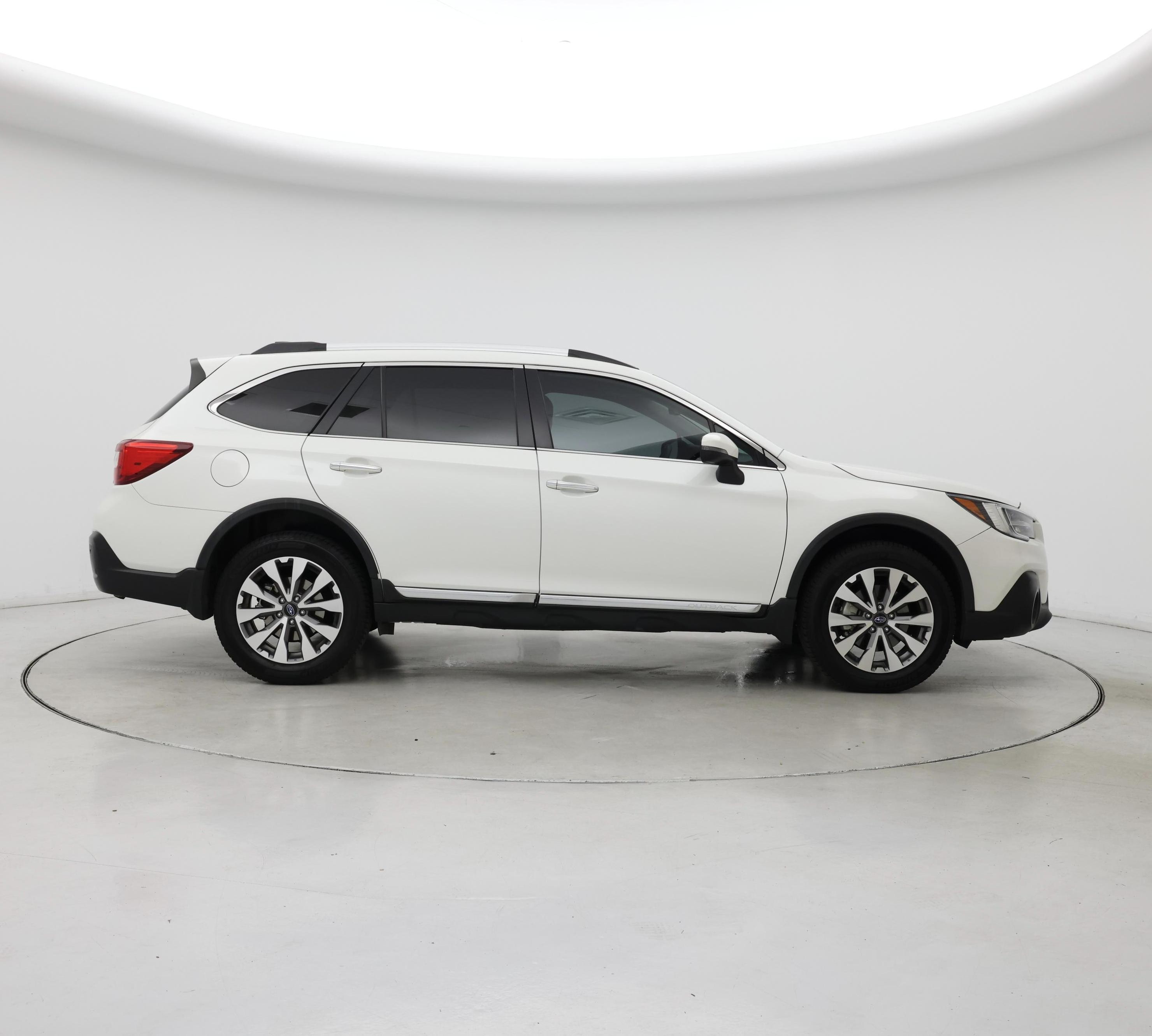 Thumbnail: 2019 Subaru Outback - 7