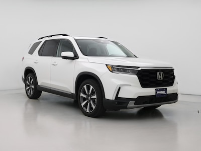 White 2023 Honda Pilot Elite