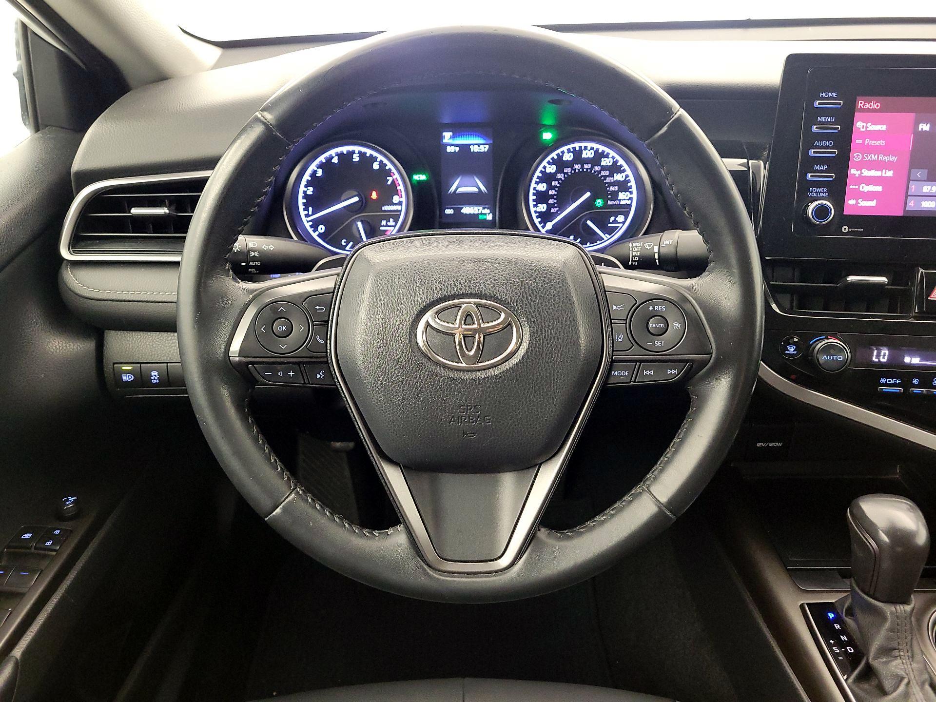Thumbnail: 2022 Toyota Camry - 10