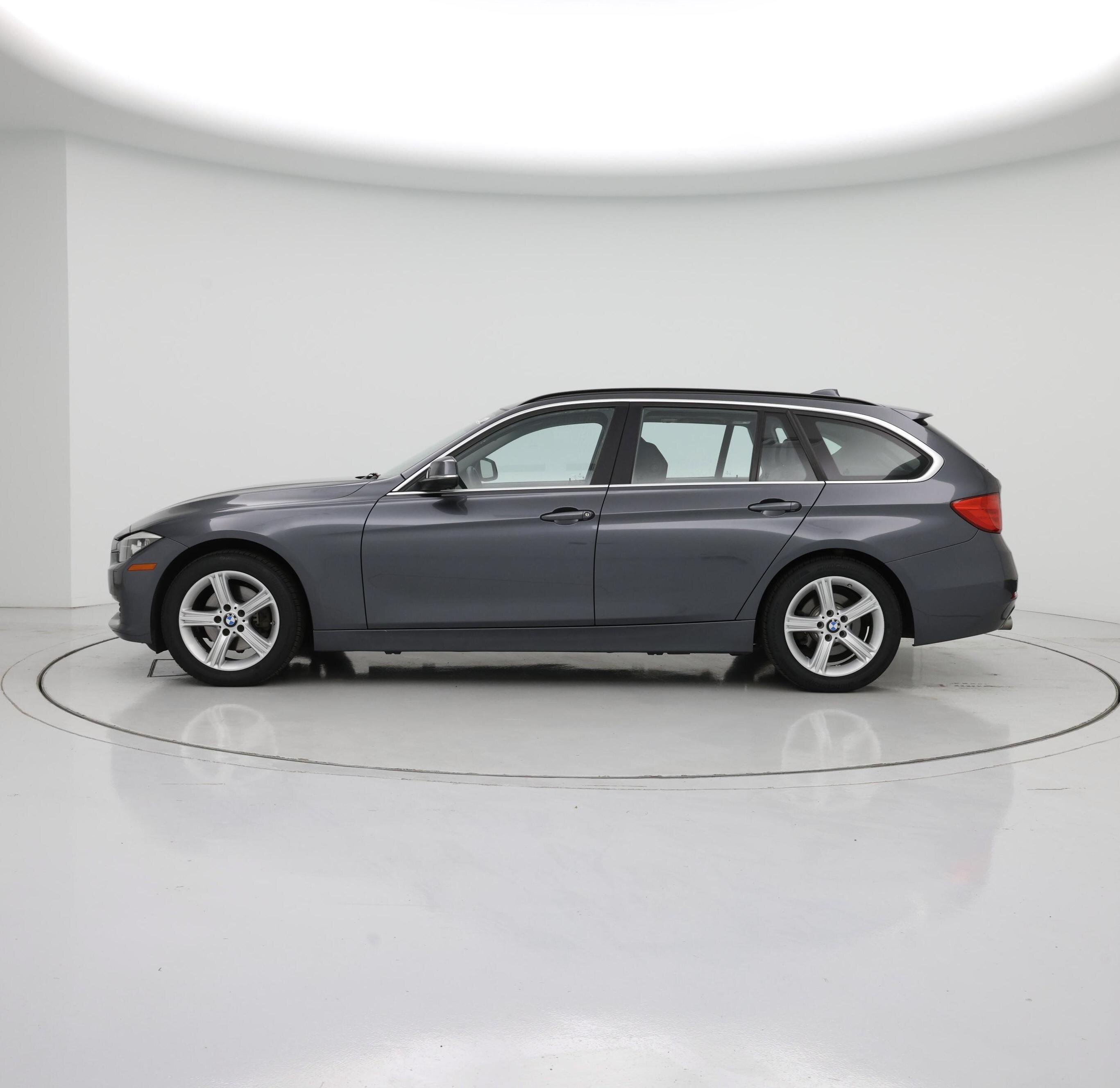 Thumbnail: 2015 BMW 3 Series - 3