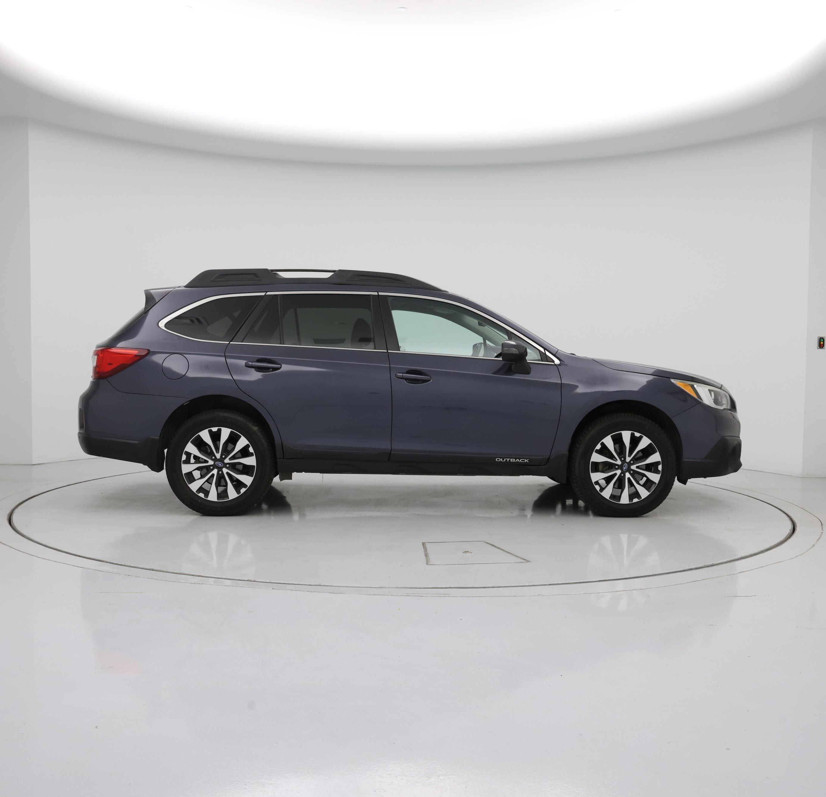 Thumbnail: 2017 Subaru Outback - 7