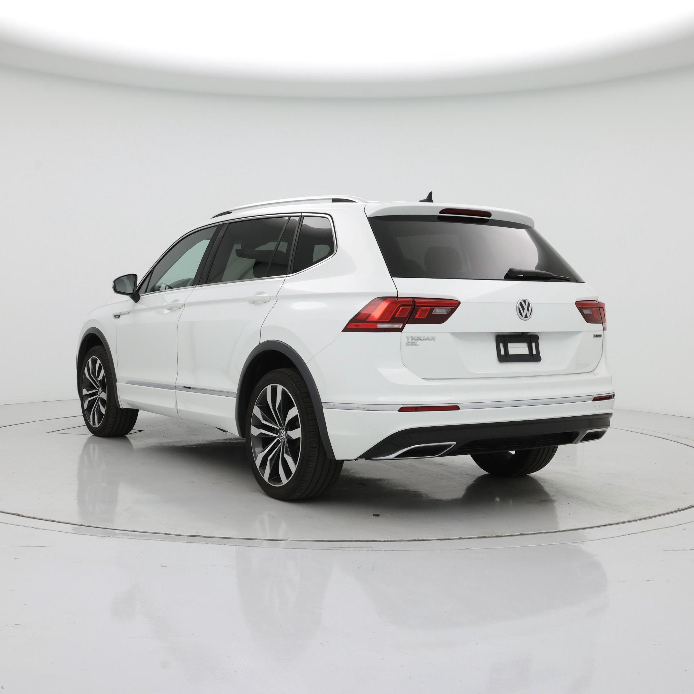 Thumbnail: 2019 Volkswagen Tiguan - 2