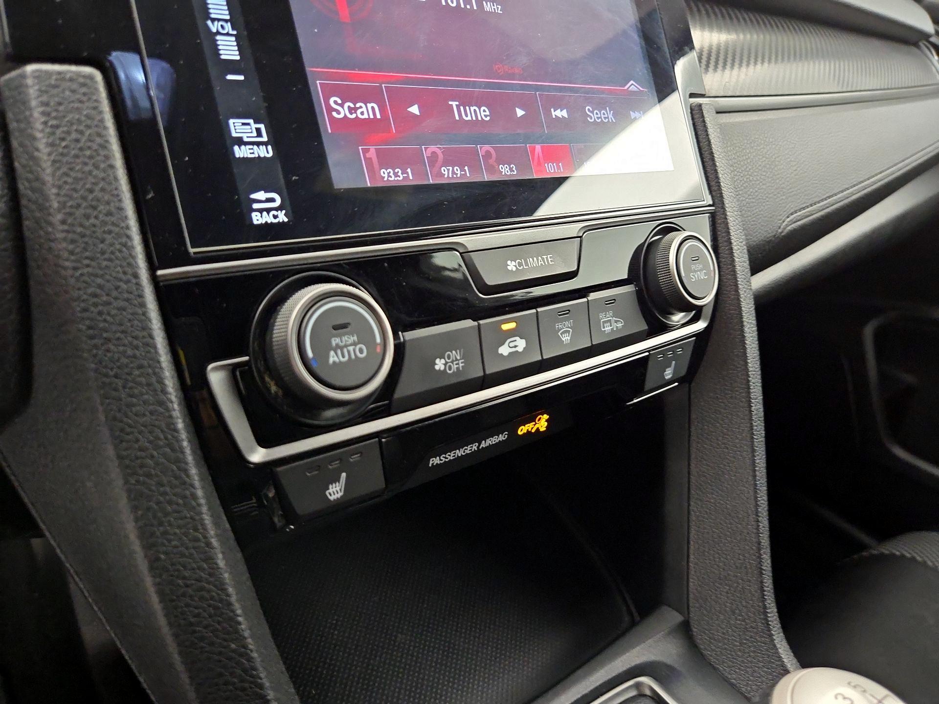 Thumbnail: 2018 Honda Civic - 16