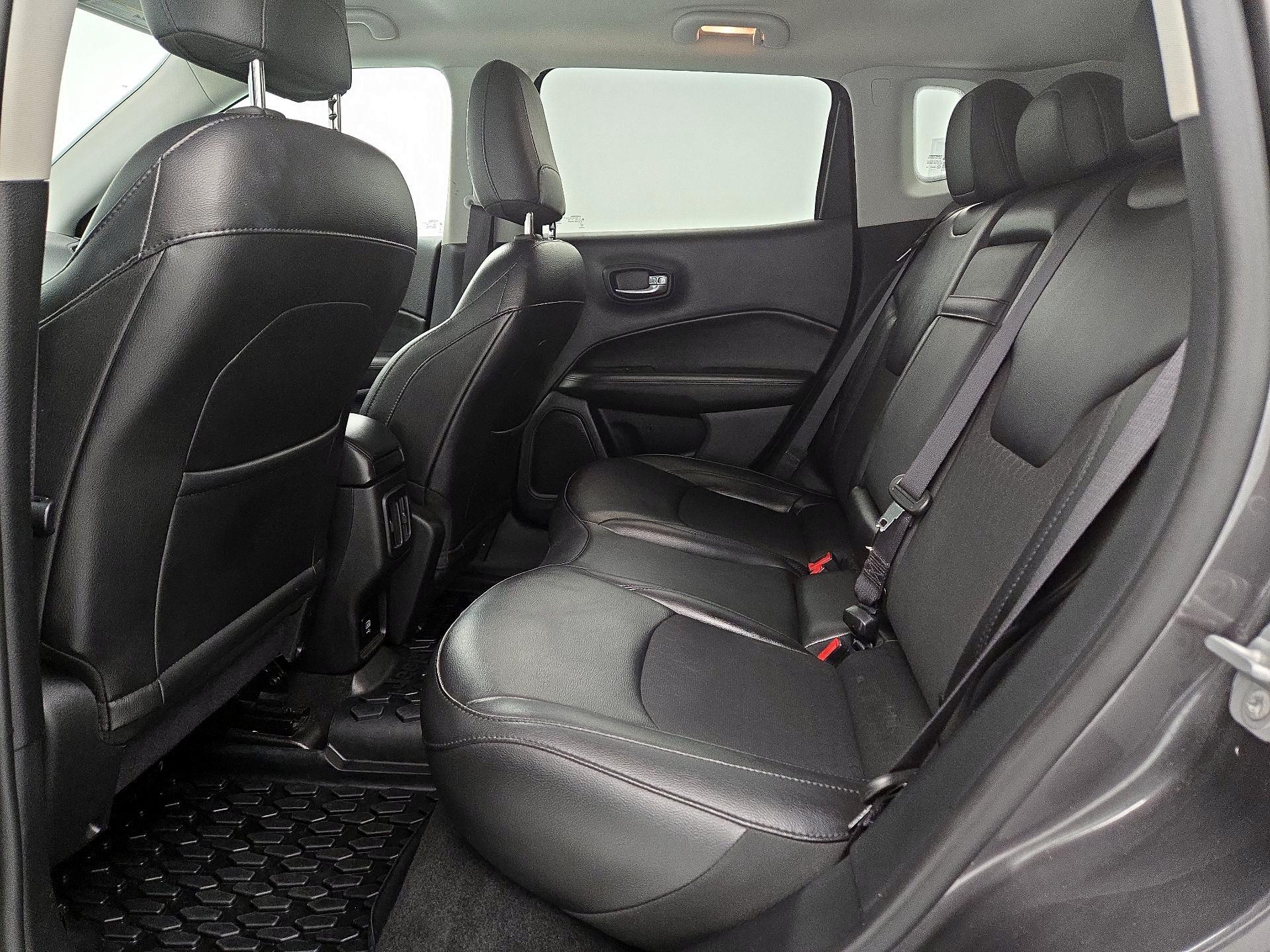 Thumbnail: 2020 Jeep Compass - 19