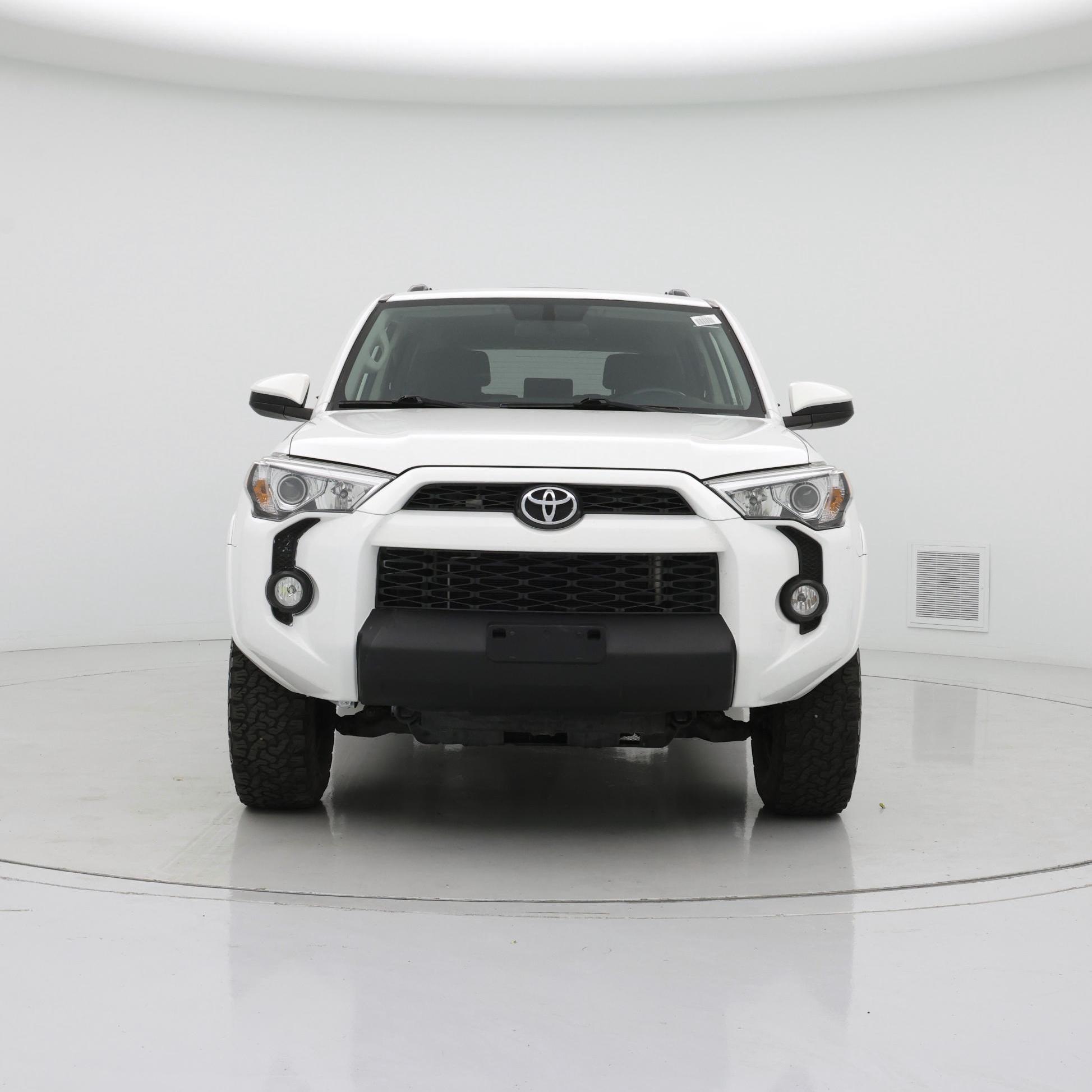 Thumbnail: 2019 Toyota 4Runner - 5