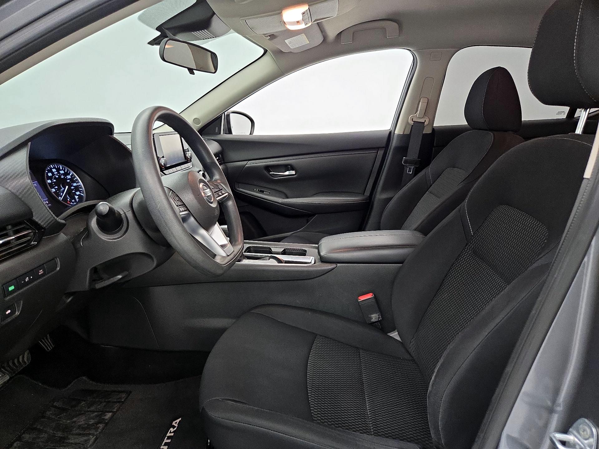 Thumbnail: 2020 Nissan Sentra - 11