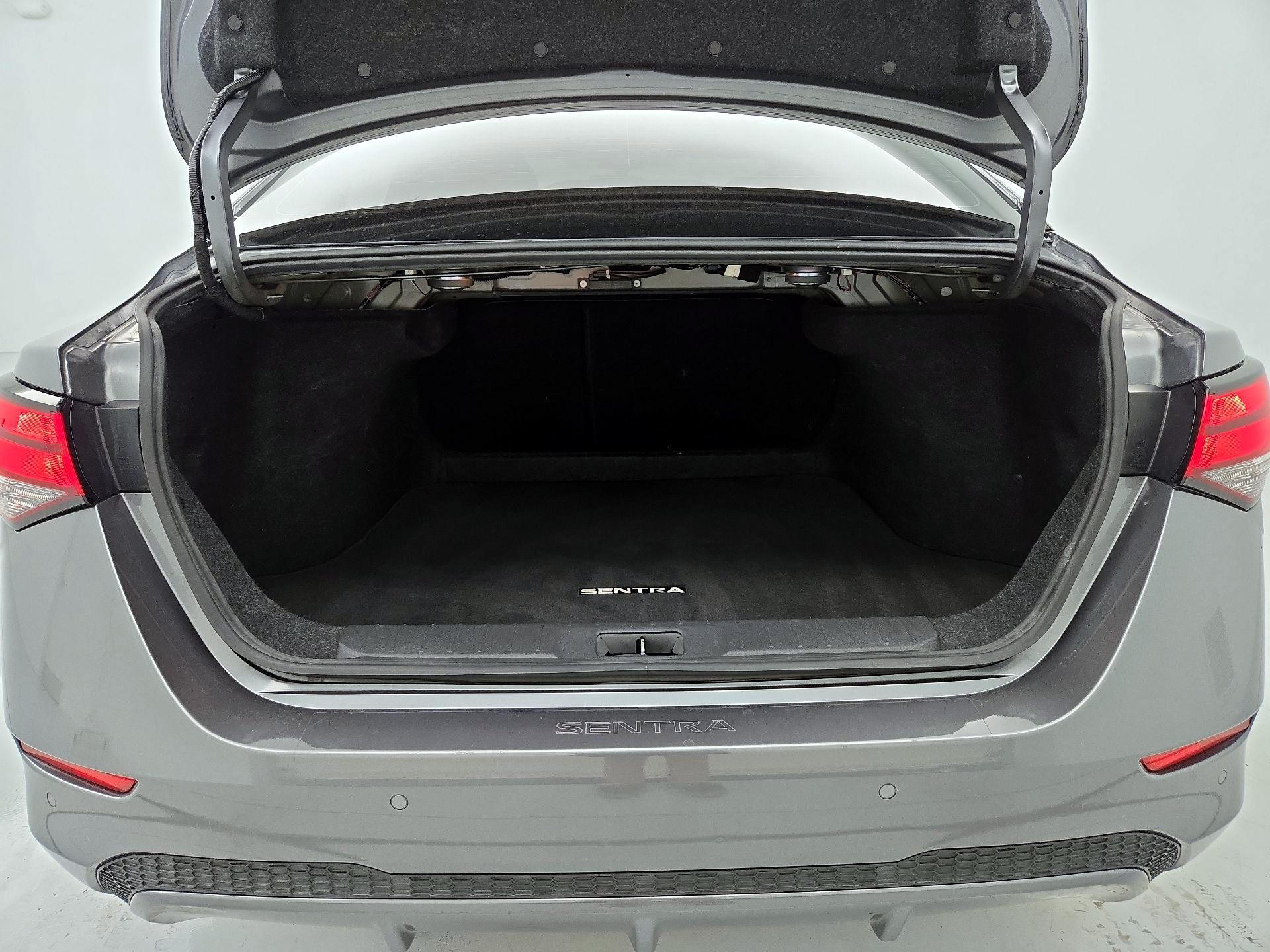 Thumbnail: 2020 Nissan Sentra - 20
