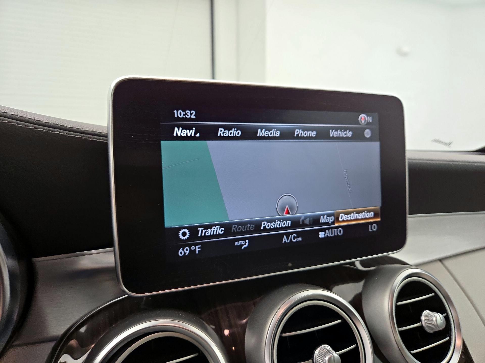 Thumbnail: 2018 Mercedes-Benz C-Class - 14