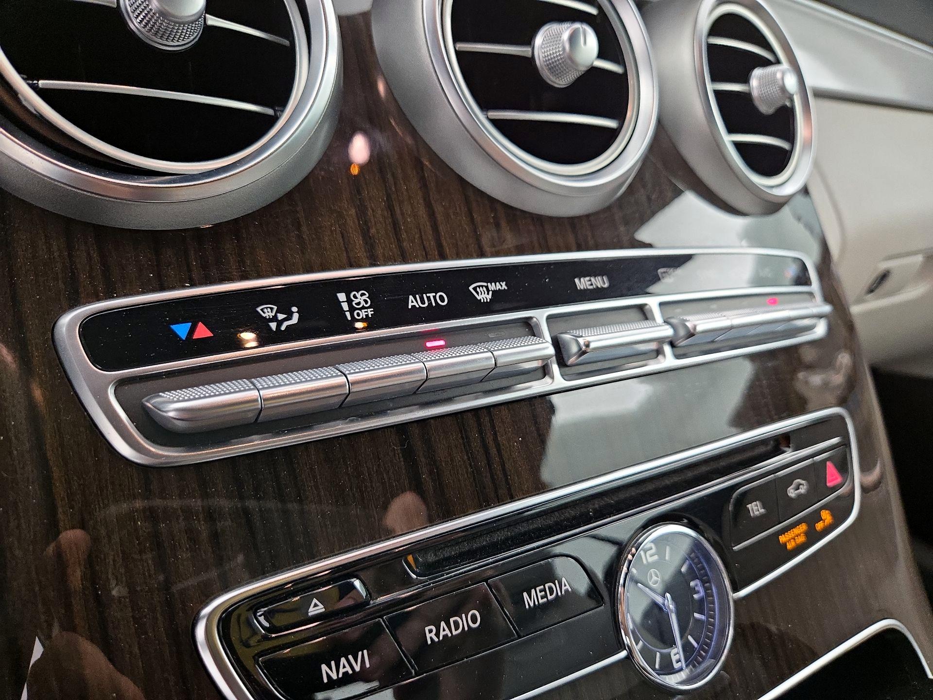 Thumbnail: 2018 Mercedes-Benz C-Class - 17