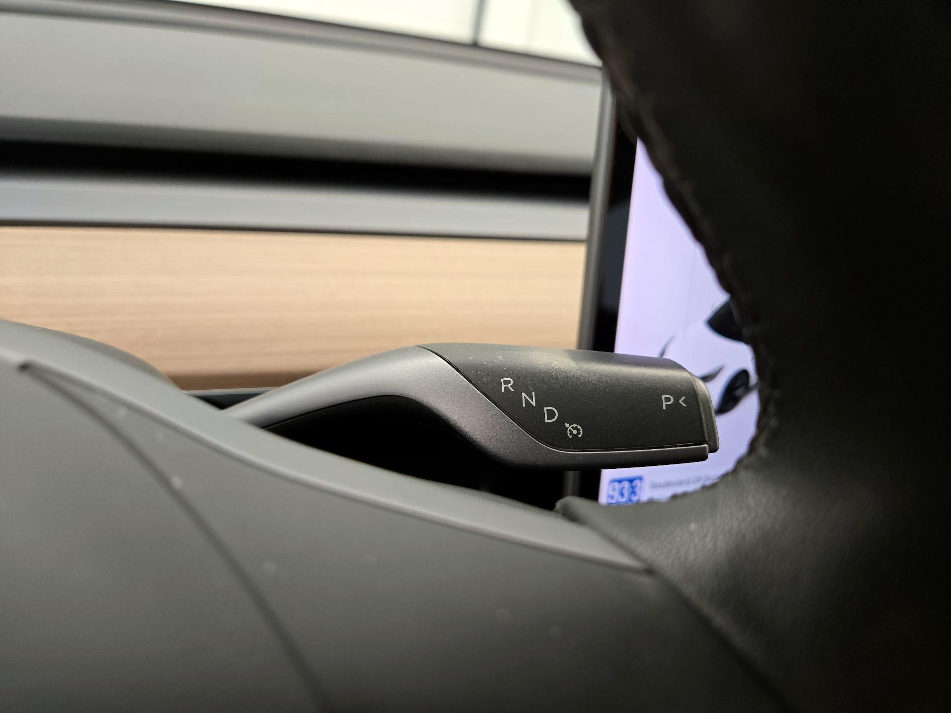 Thumbnail: 2020 Tesla Model 3 - 17