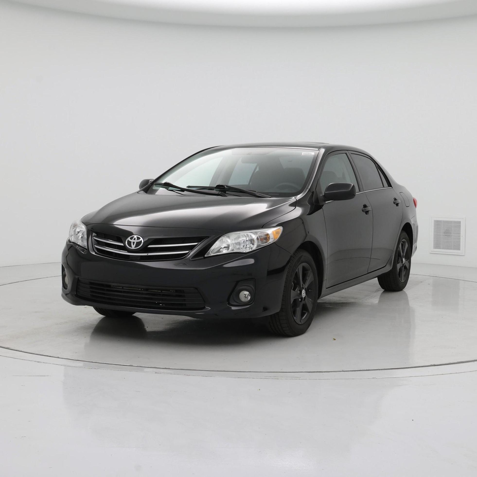 Thumbnail: 2013 Toyota Corolla - 4