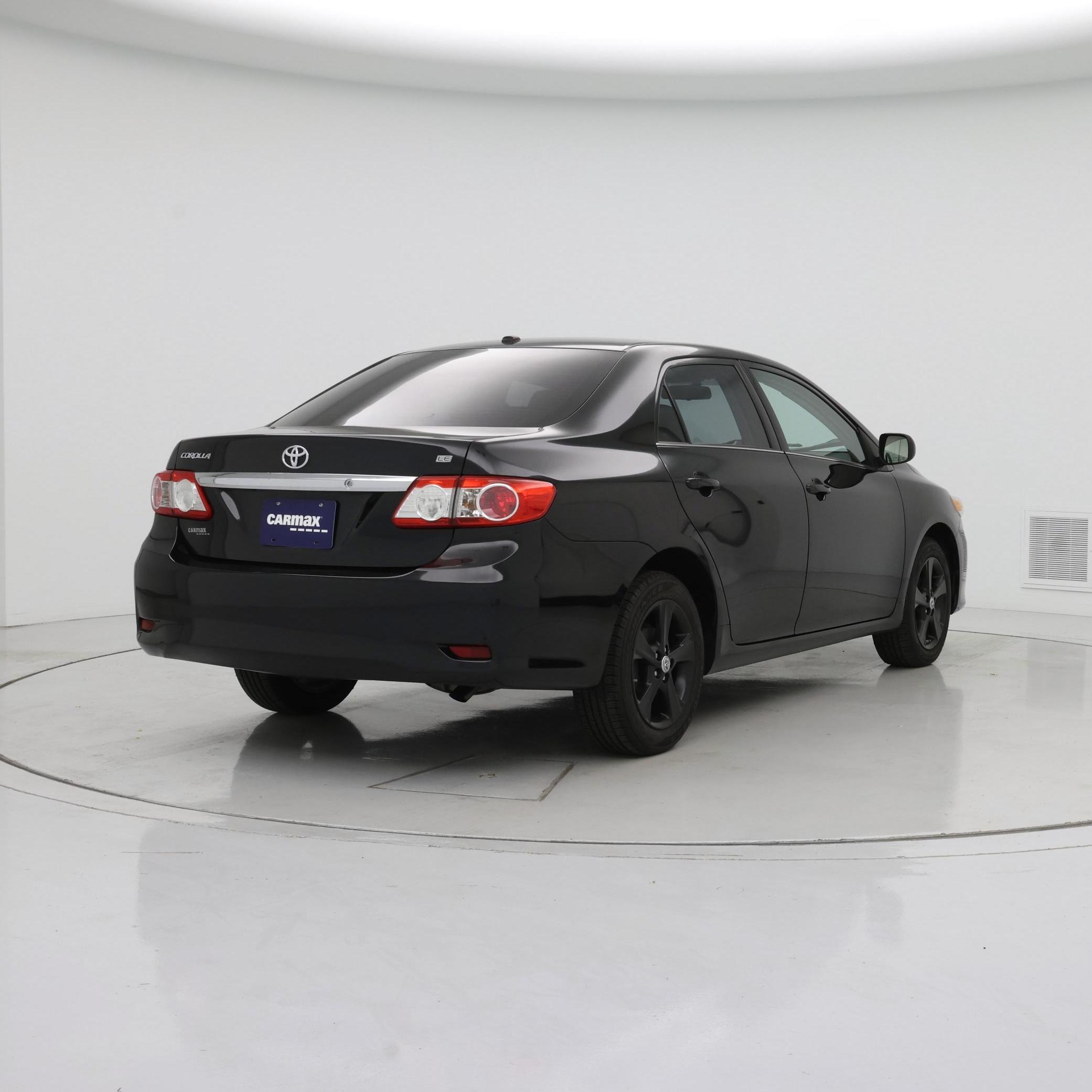 Thumbnail: 2013 Toyota Corolla - 8
