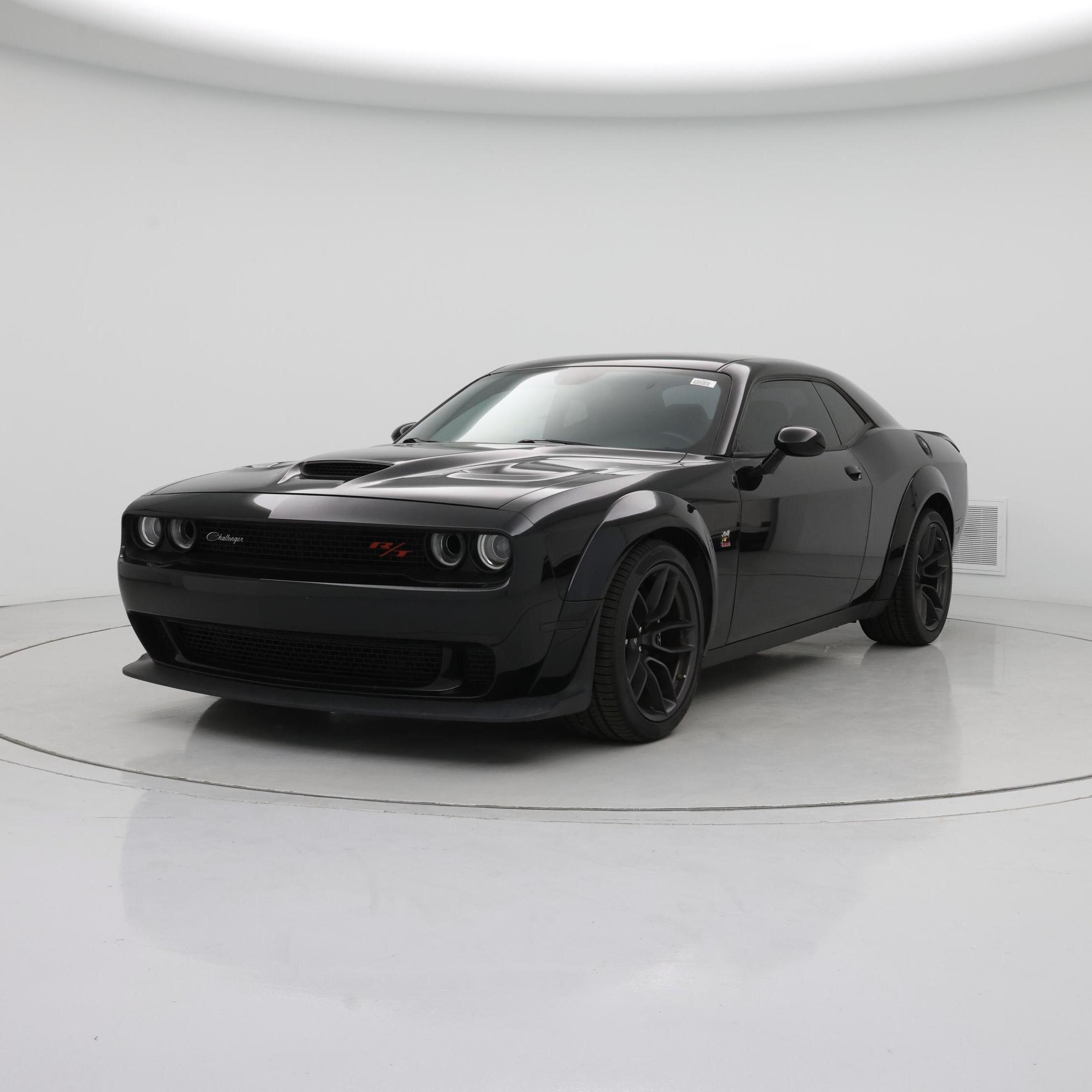 Thumbnail: 2021 Dodge Challenger - 4