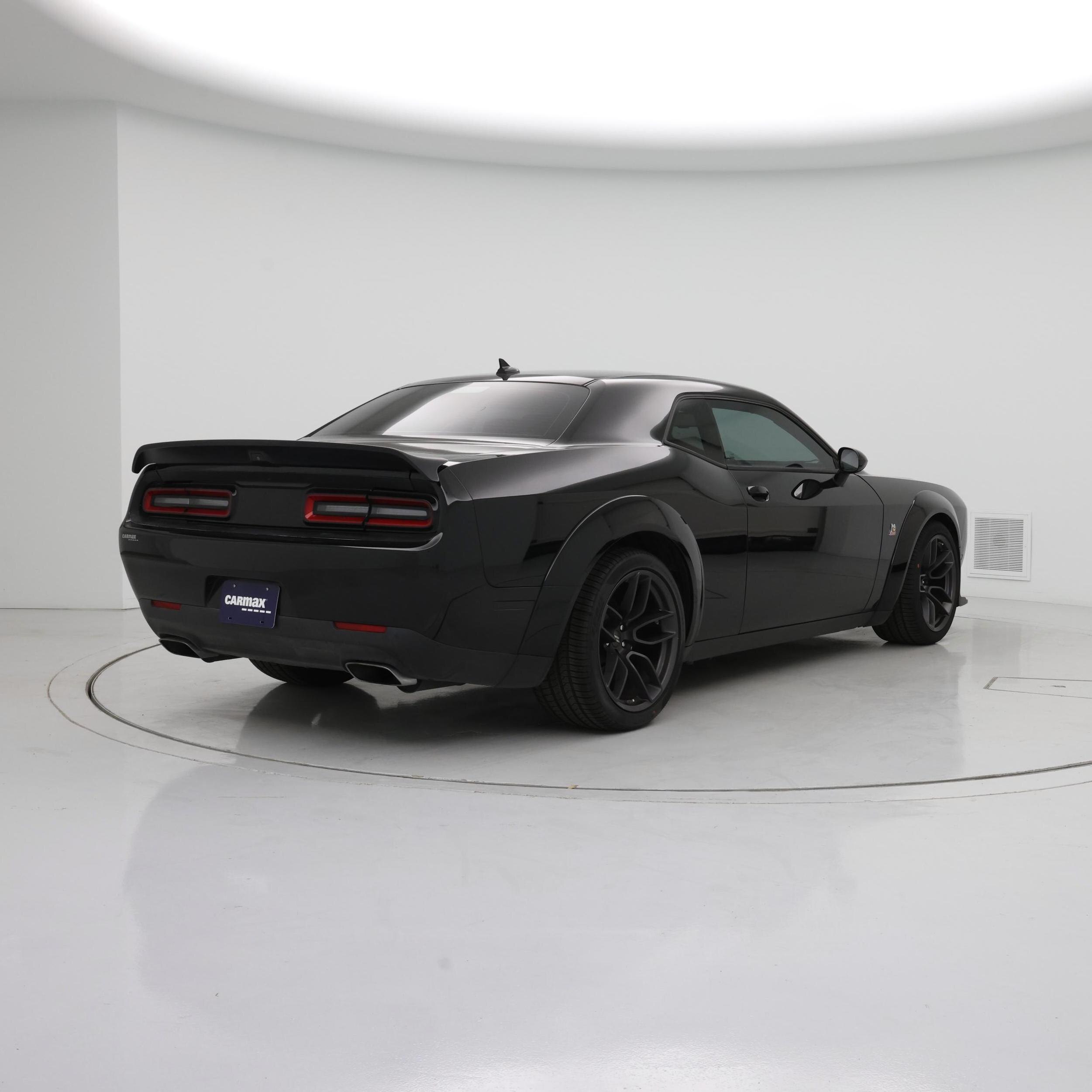 Thumbnail: 2021 Dodge Challenger - 8