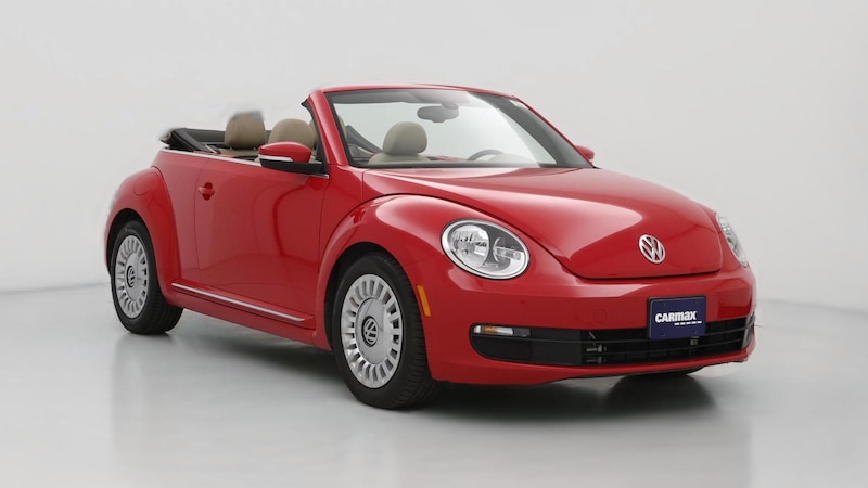2016 Volkswagen Beetle S Hero Image