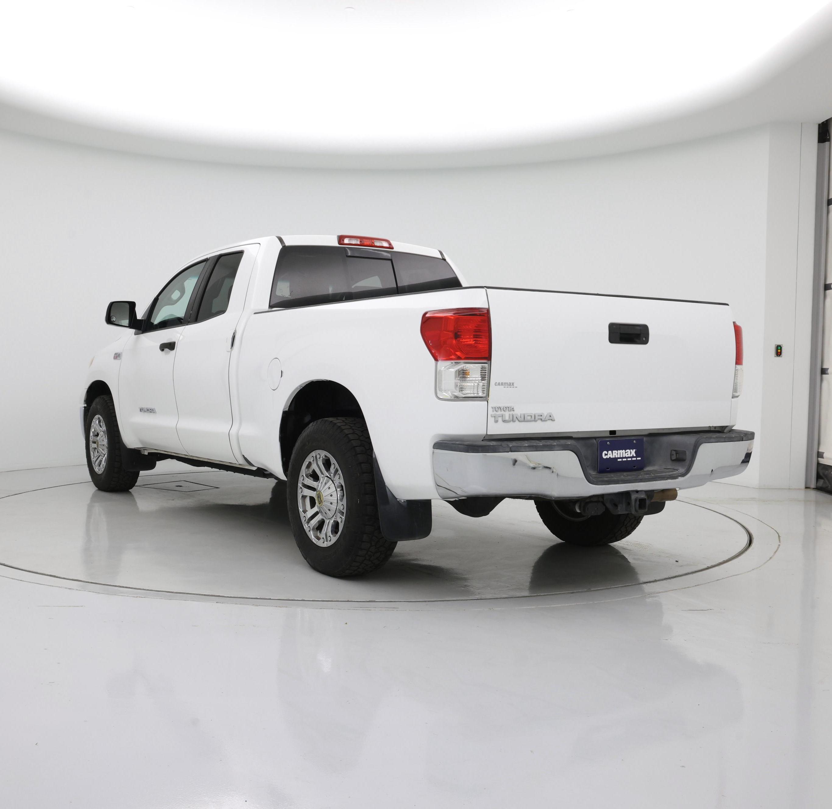Thumbnail: 2013 Toyota Tundra - 2
