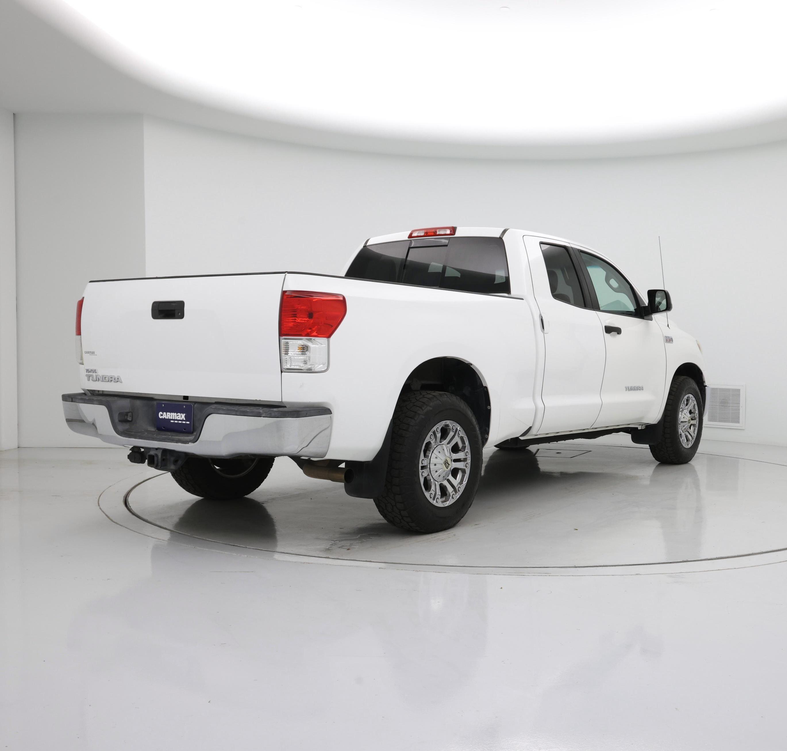 Thumbnail: 2013 Toyota Tundra - 8