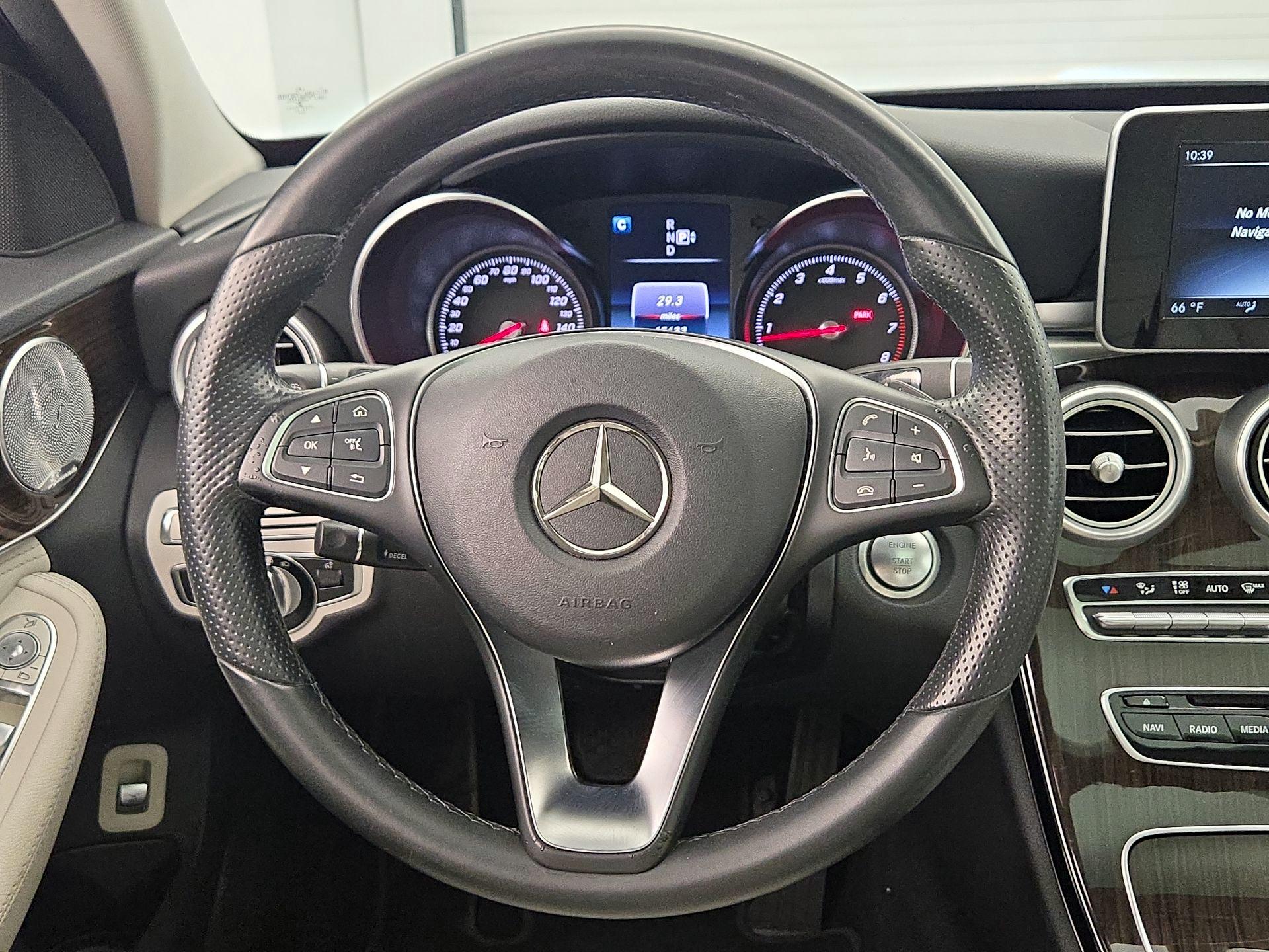 Thumbnail: 2015 Mercedes-Benz C-Class - 10