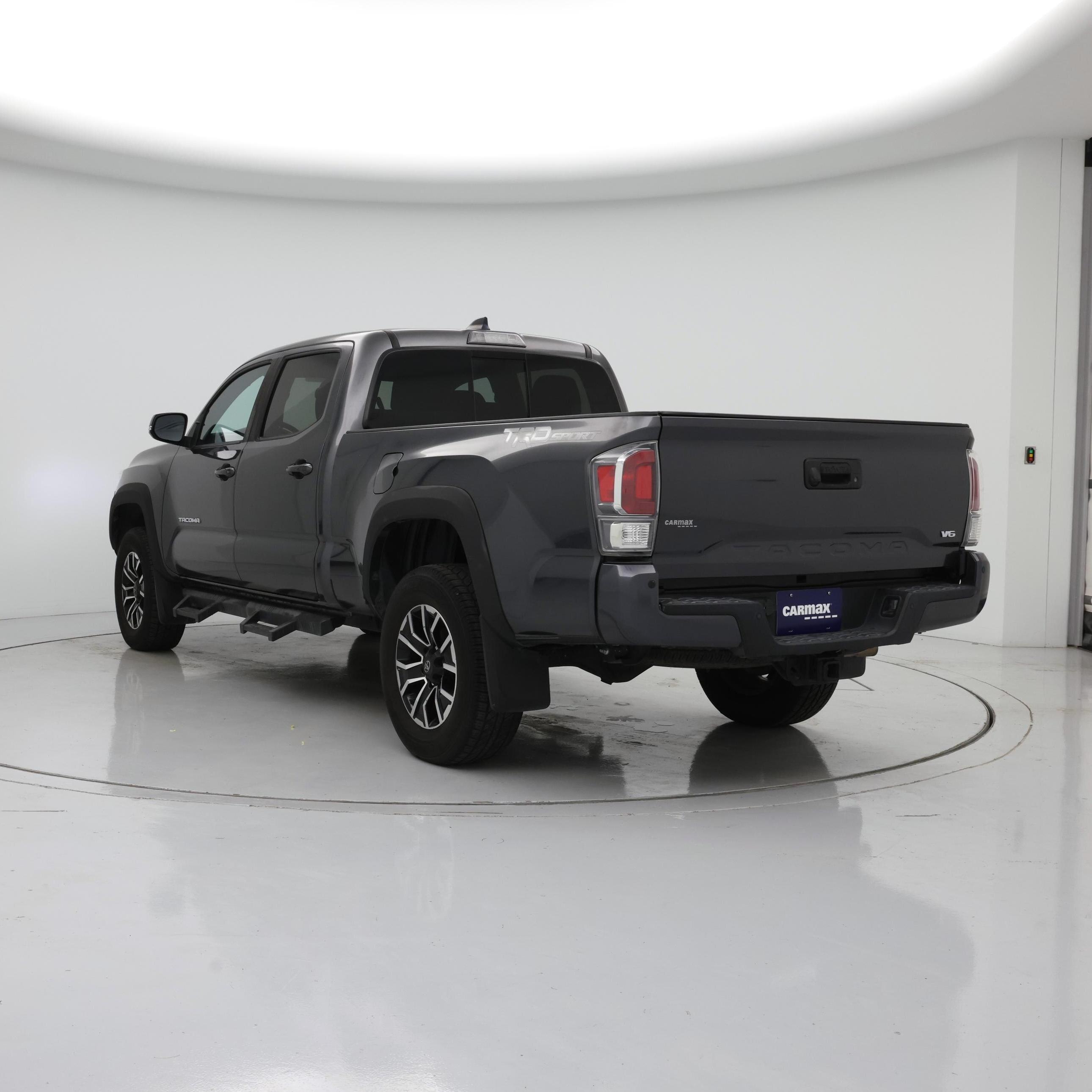 Thumbnail: 2020 Toyota Tacoma - 2
