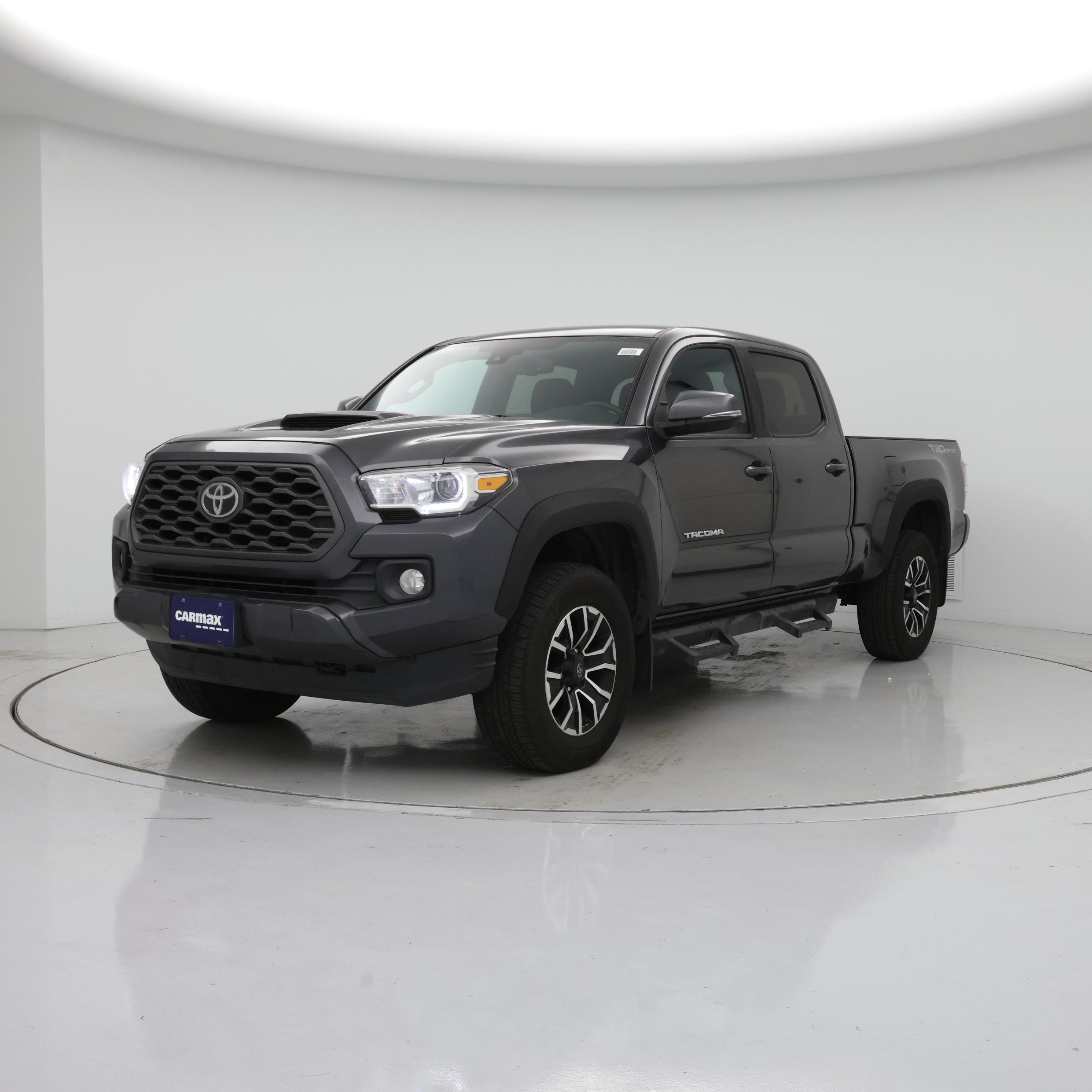 Thumbnail: 2020 Toyota Tacoma - 4