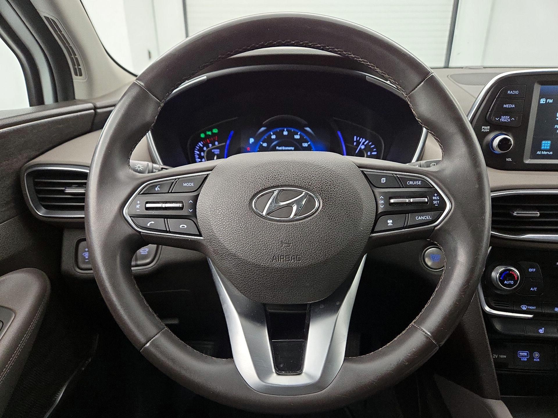 Thumbnail: 2019 Hyundai Santa Fe - 10