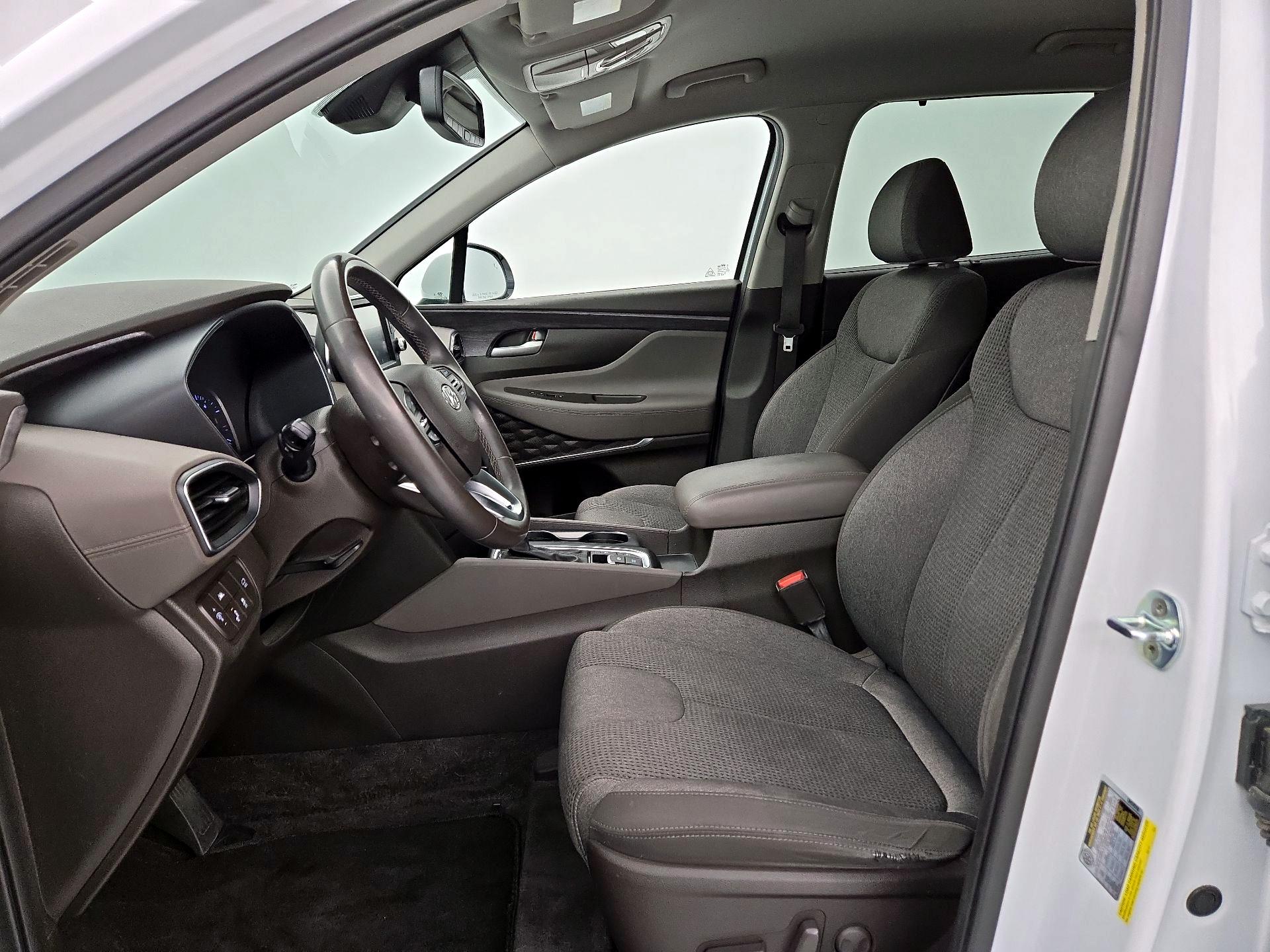 Thumbnail: 2019 Hyundai Santa Fe - 11