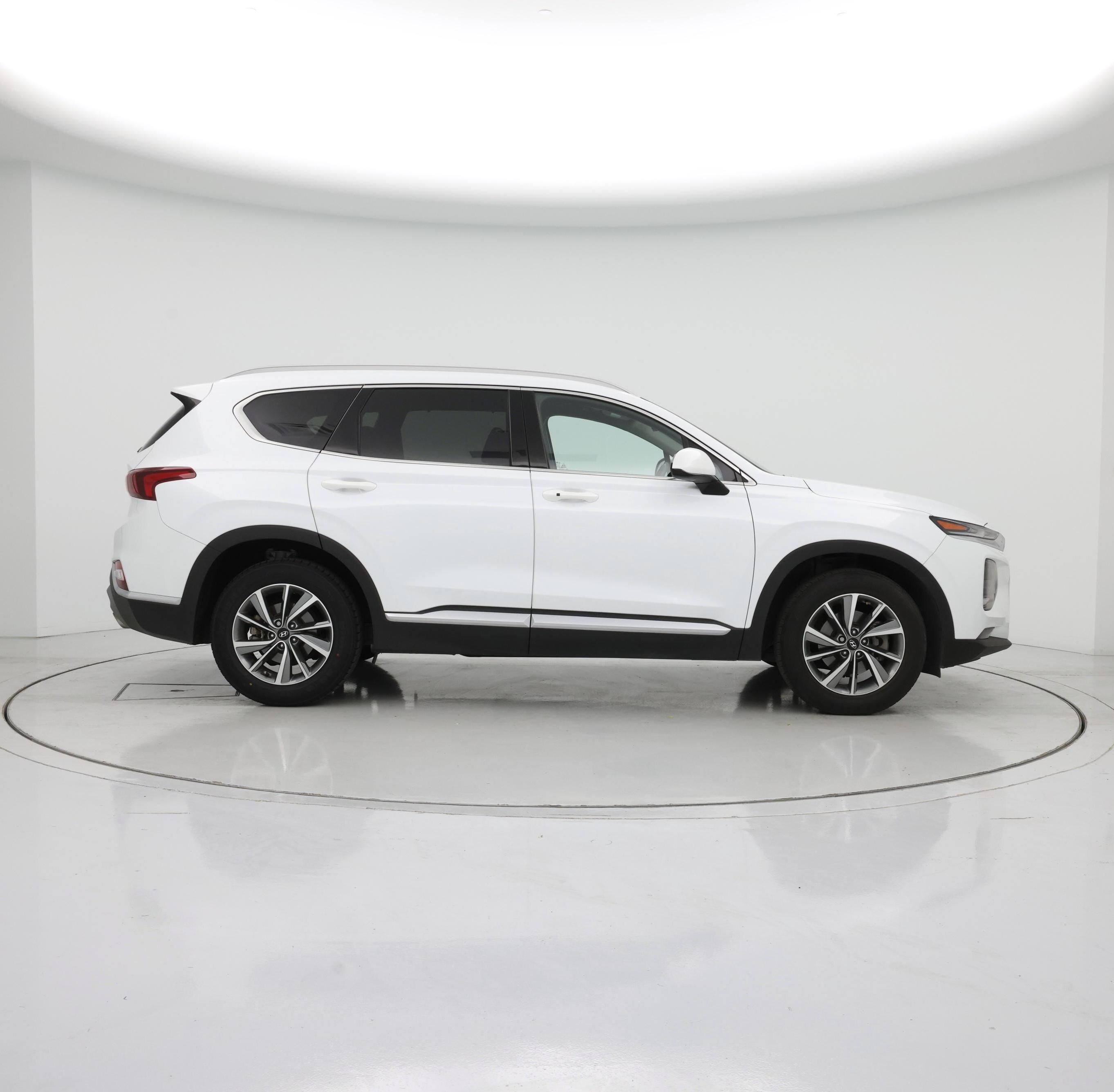 Thumbnail: 2019 Hyundai Santa Fe - 7
