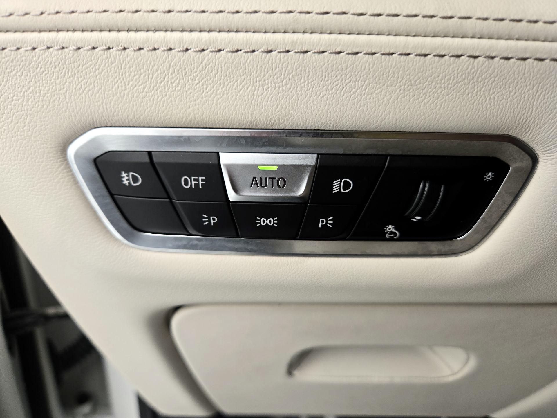 Thumbnail: 2020 BMW X5 - 13