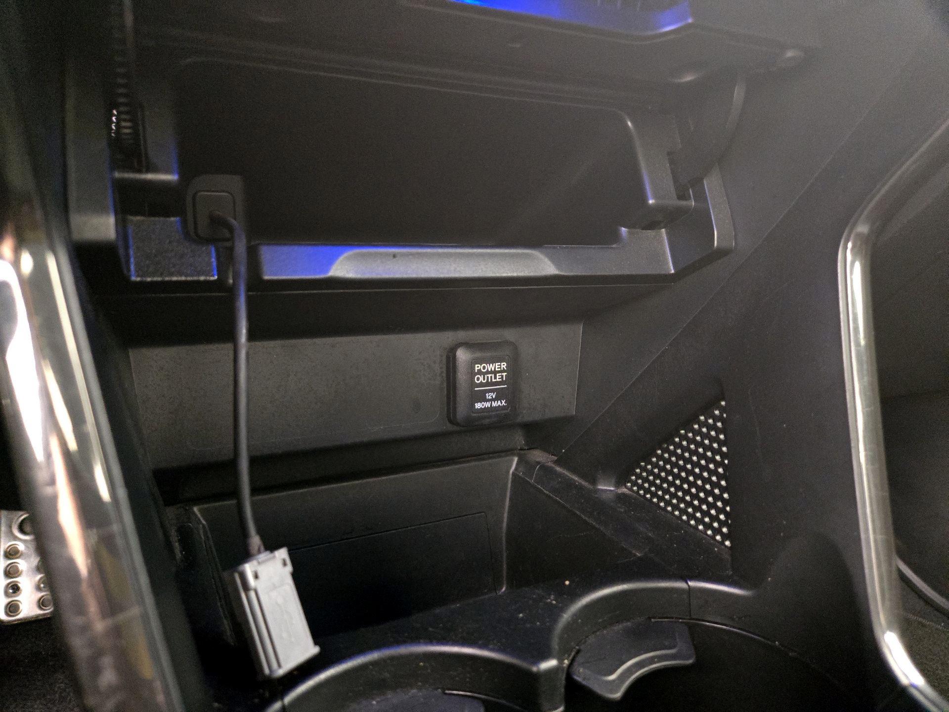 Thumbnail: 2015 Honda CR-Z - 18