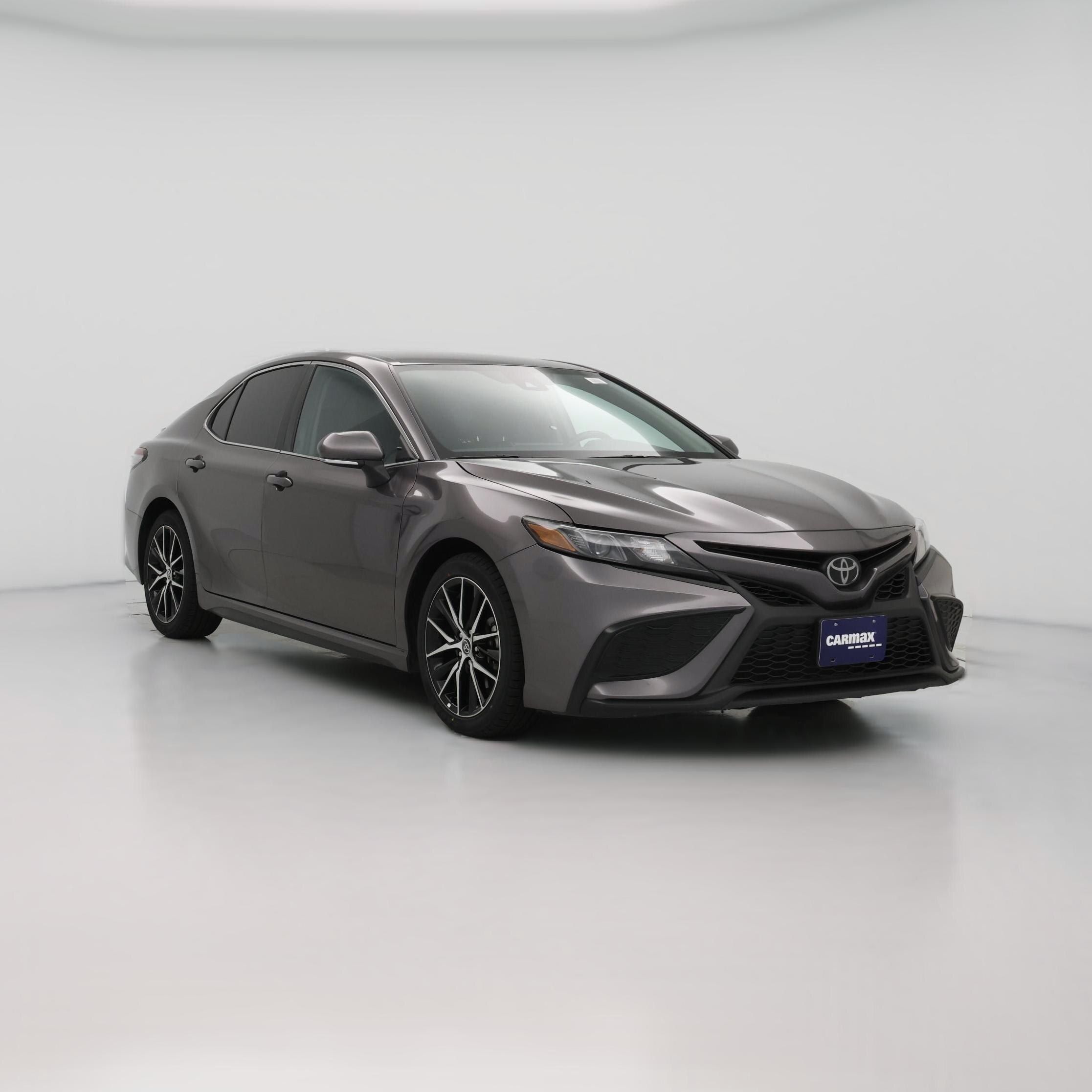 Thumbnail: 2022 Toyota Camry - 1