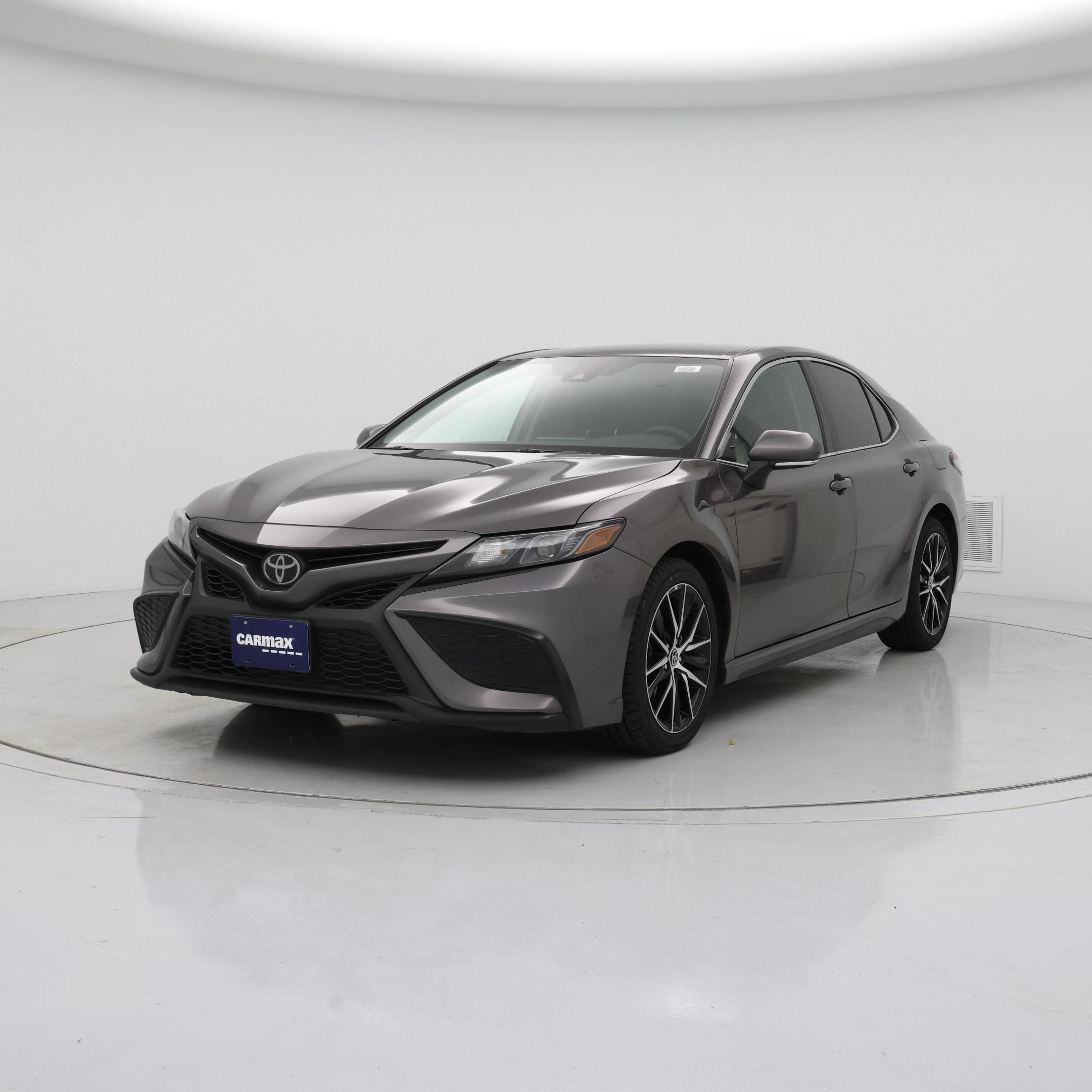 Thumbnail: 2022 Toyota Camry - 4