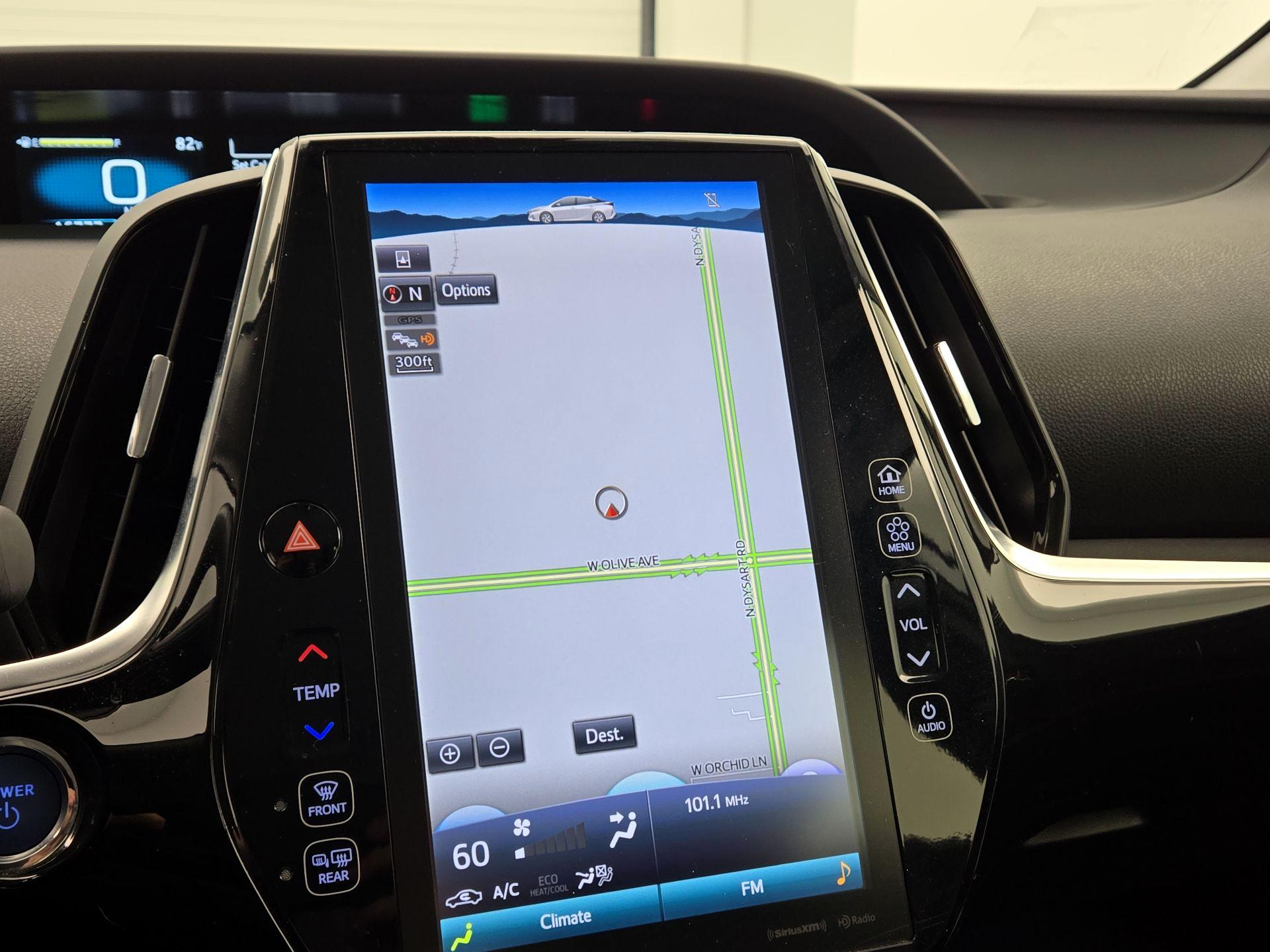 Thumbnail: 2021 Toyota Prius Prime - 14