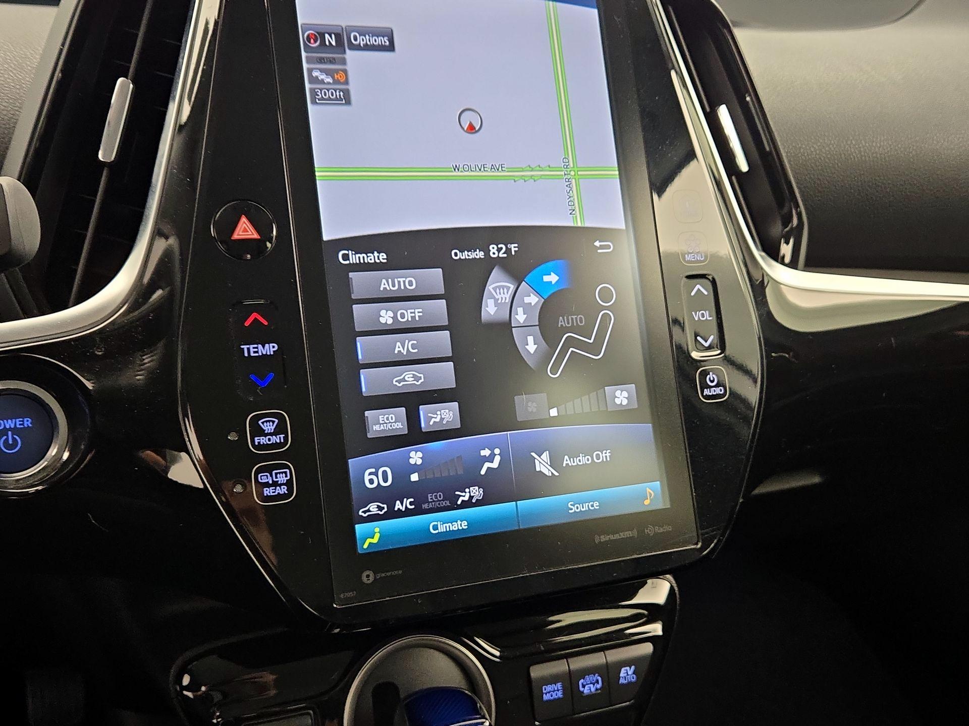 Thumbnail: 2021 Toyota Prius Prime - 17