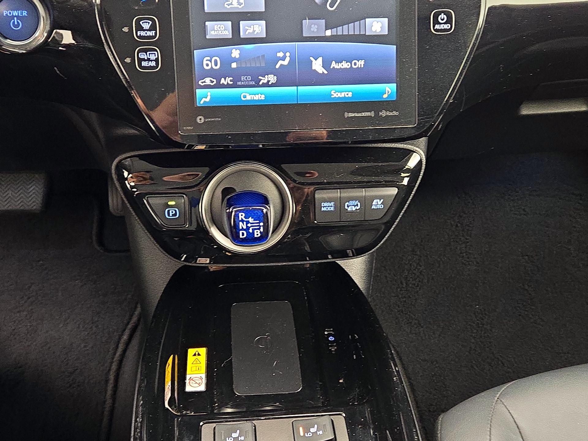 Thumbnail: 2021 Toyota Prius Prime - 18
