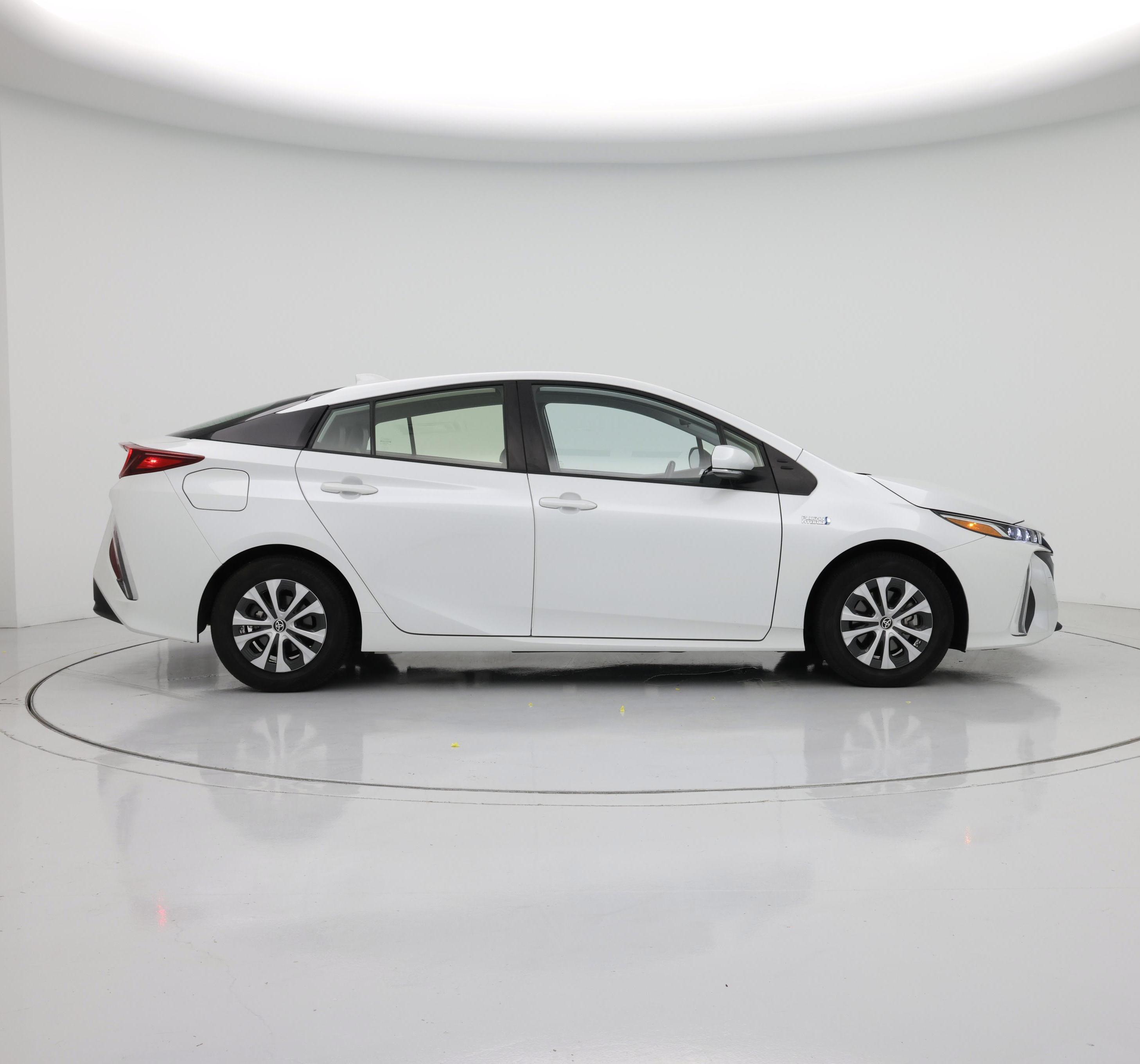Thumbnail: 2021 Toyota Prius Prime - 7