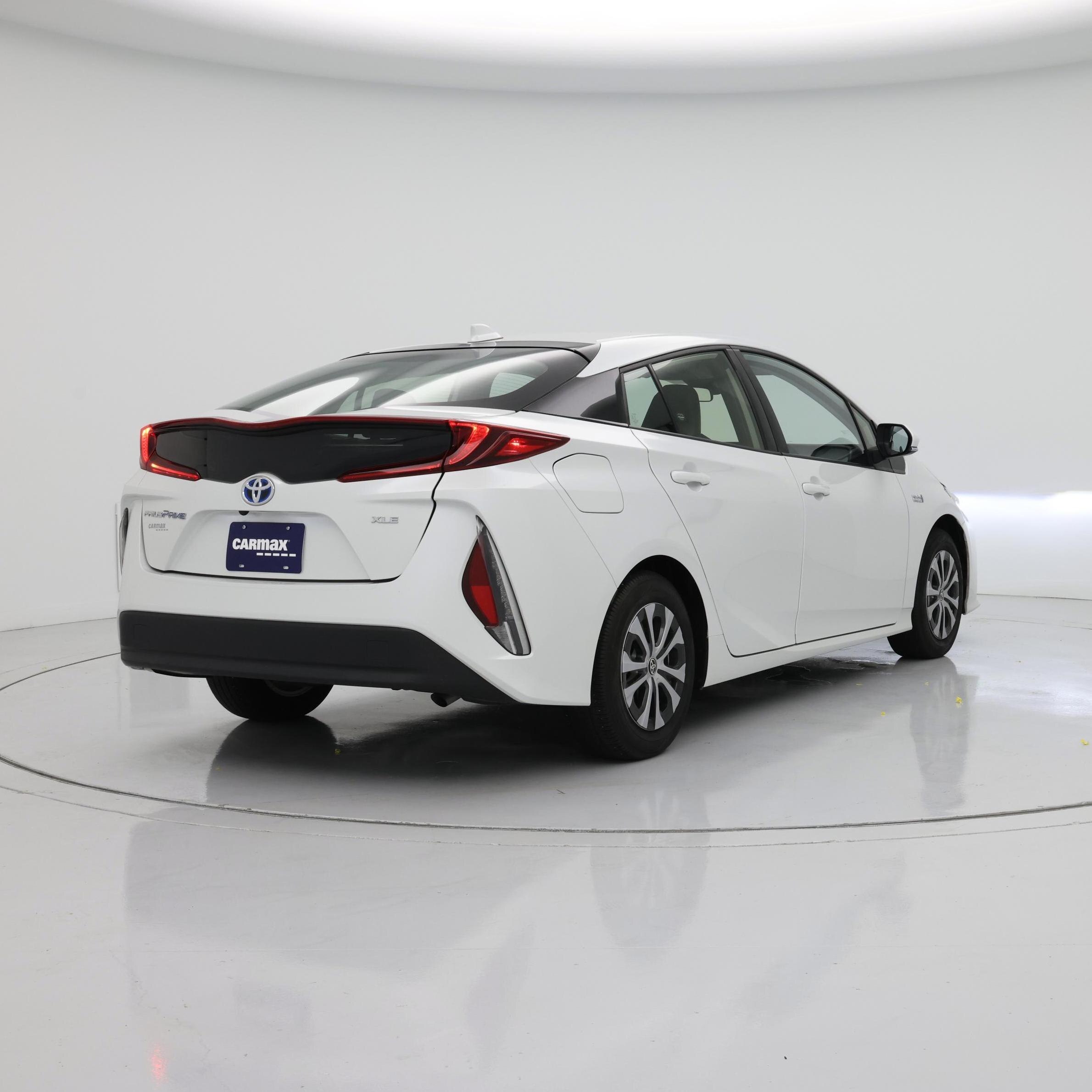 Thumbnail: 2021 Toyota Prius Prime - 8