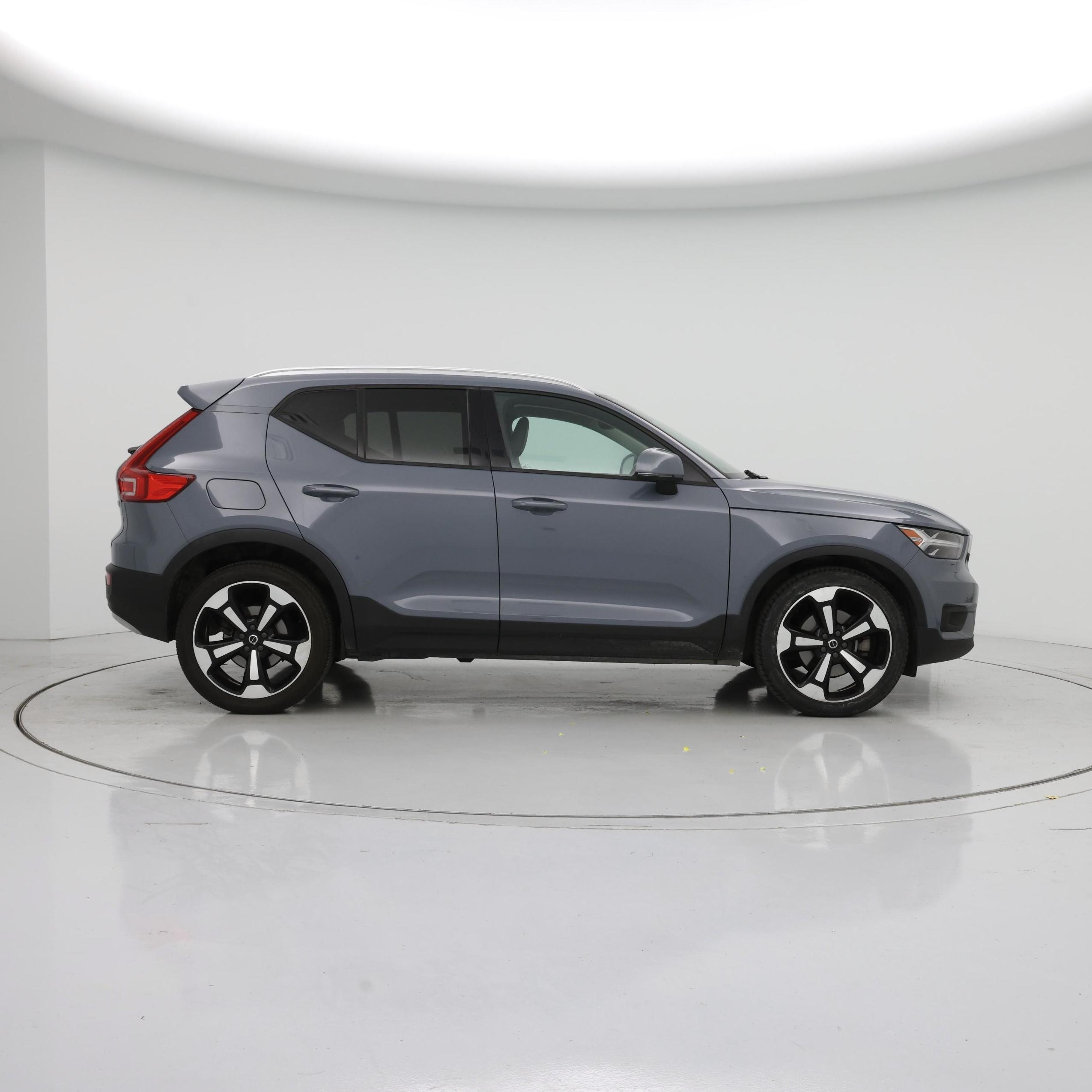 Thumbnail: 2020 Volvo XC40 - 7