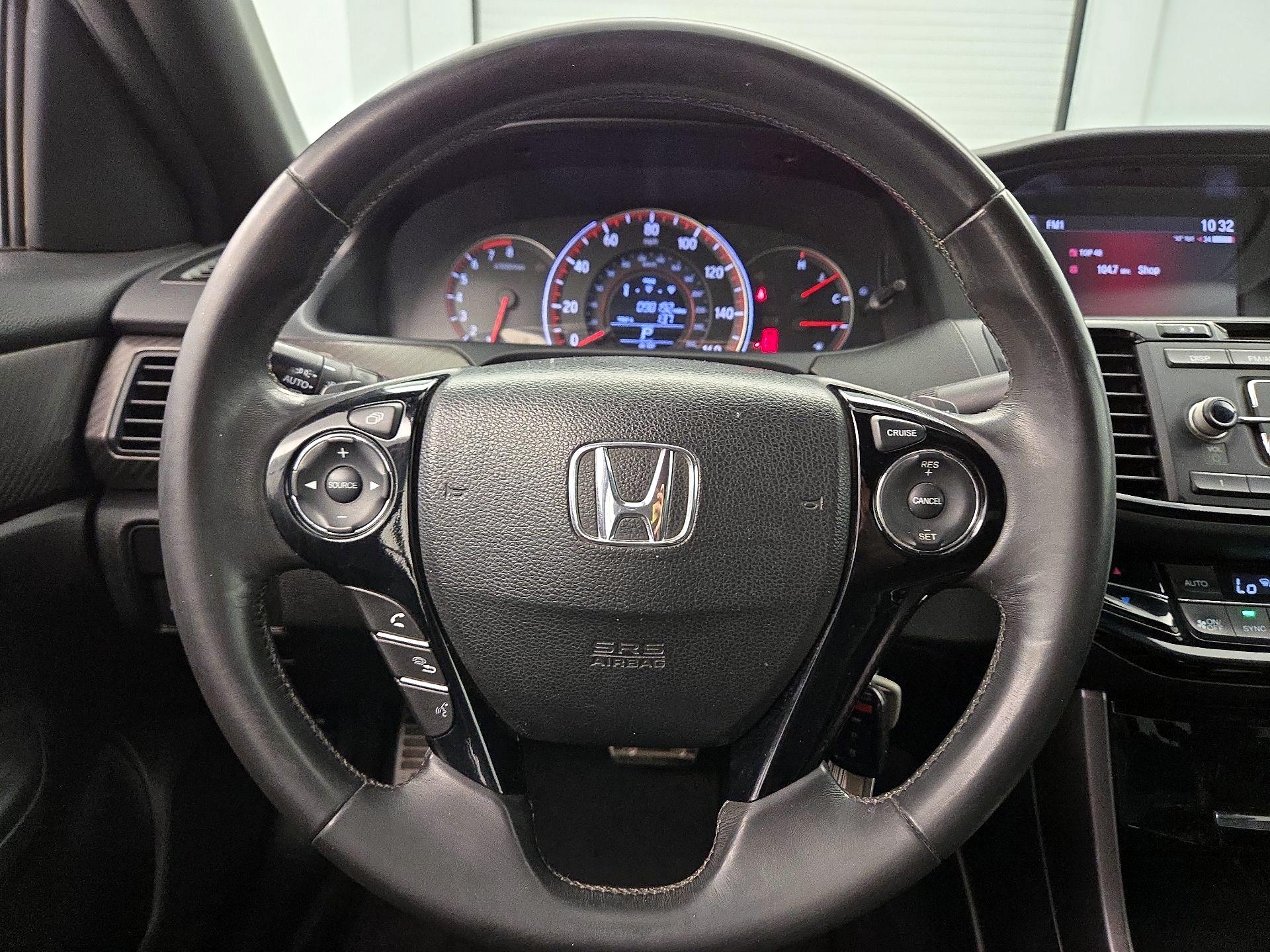 Thumbnail: 2016 Honda Accord - 10