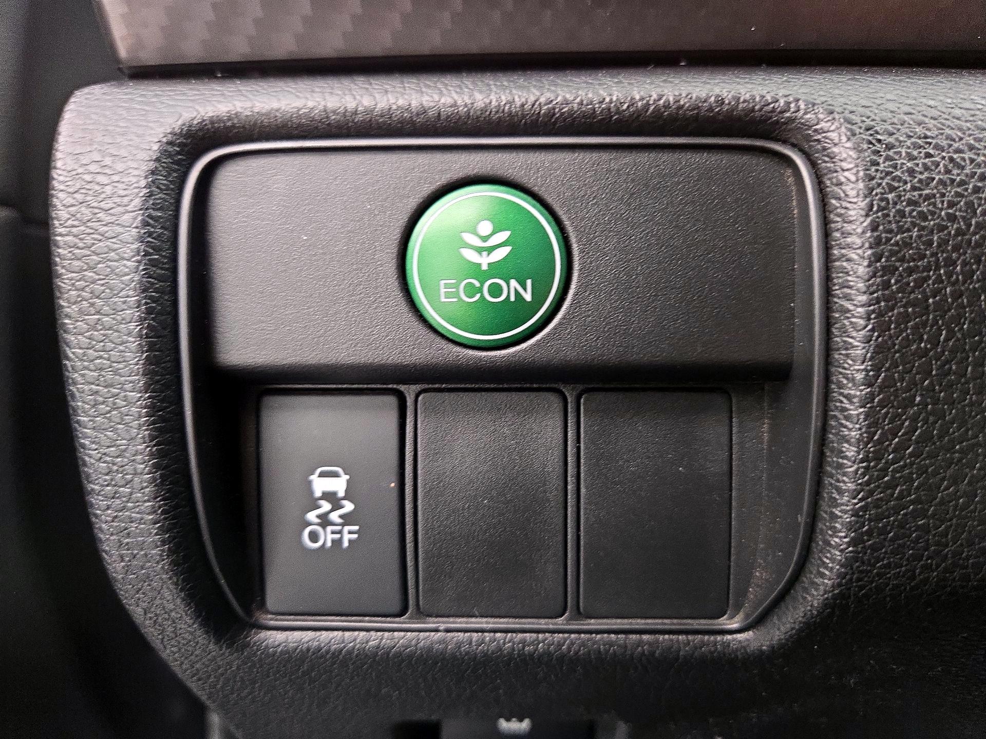Thumbnail: 2016 Honda Accord - 13
