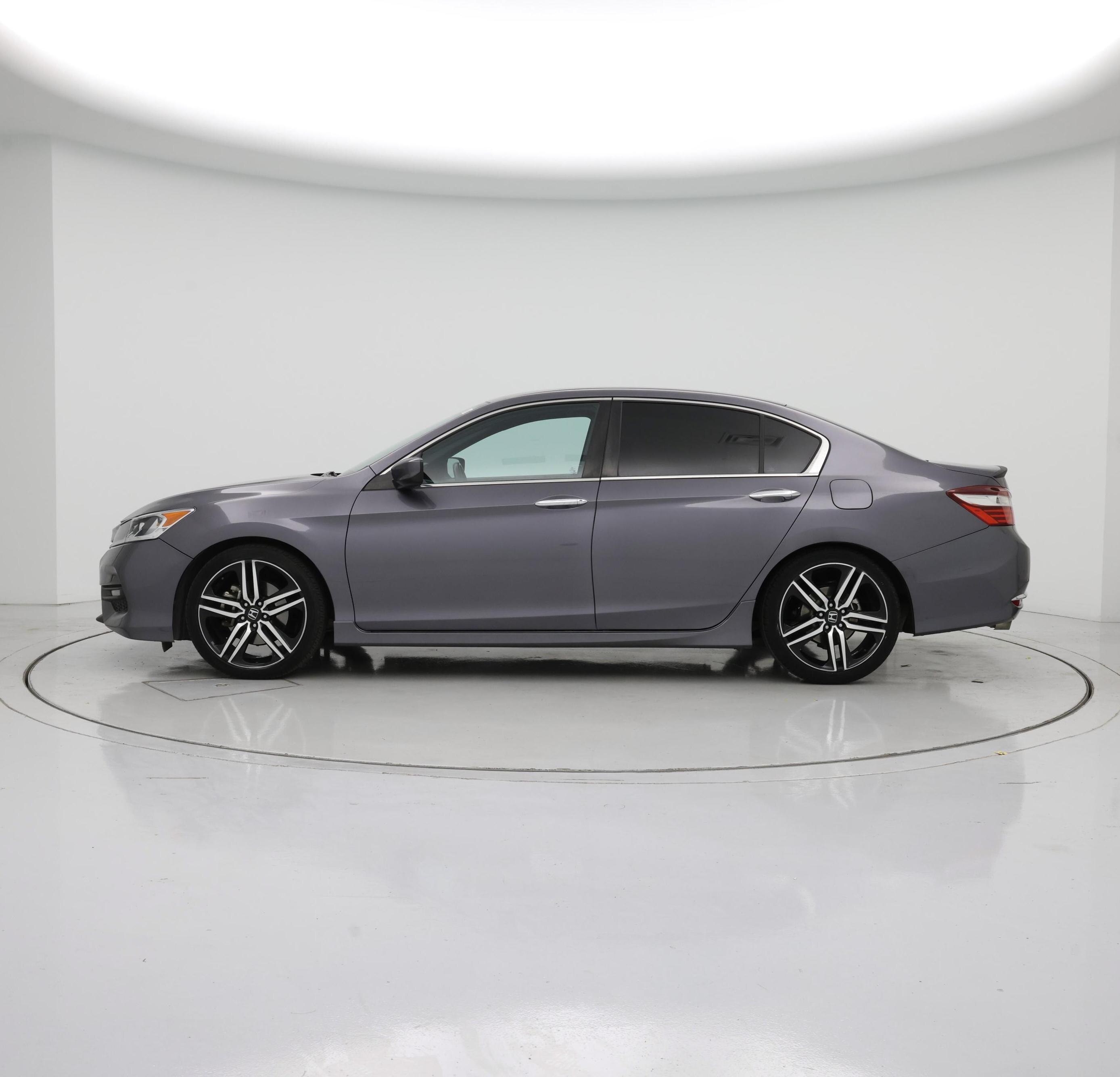 Thumbnail: 2016 Honda Accord - 3