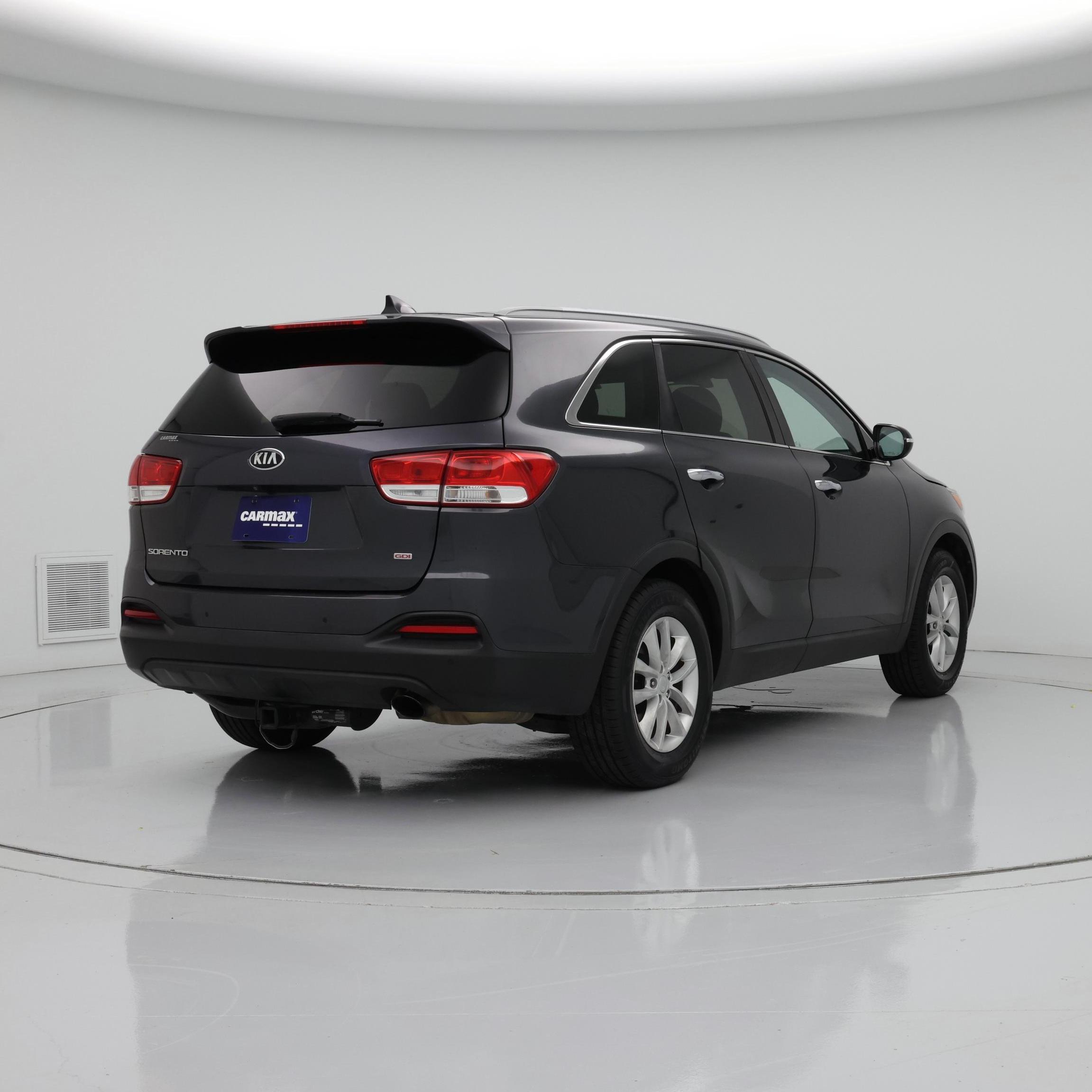 Thumbnail: 2018 Kia Sorento - 8