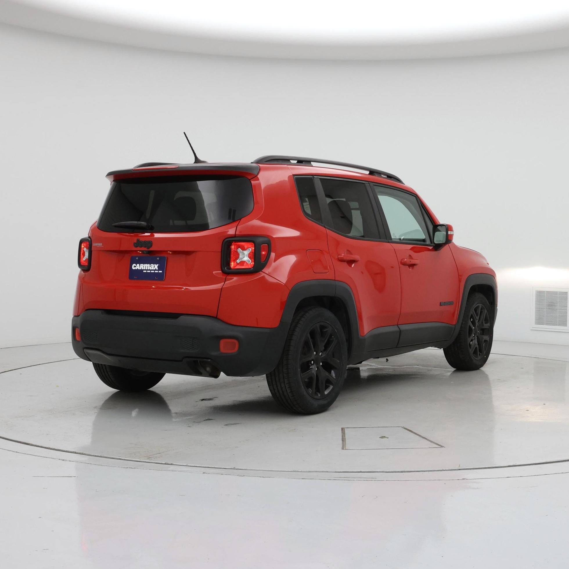 Thumbnail: 2017 Jeep Renegade - 8