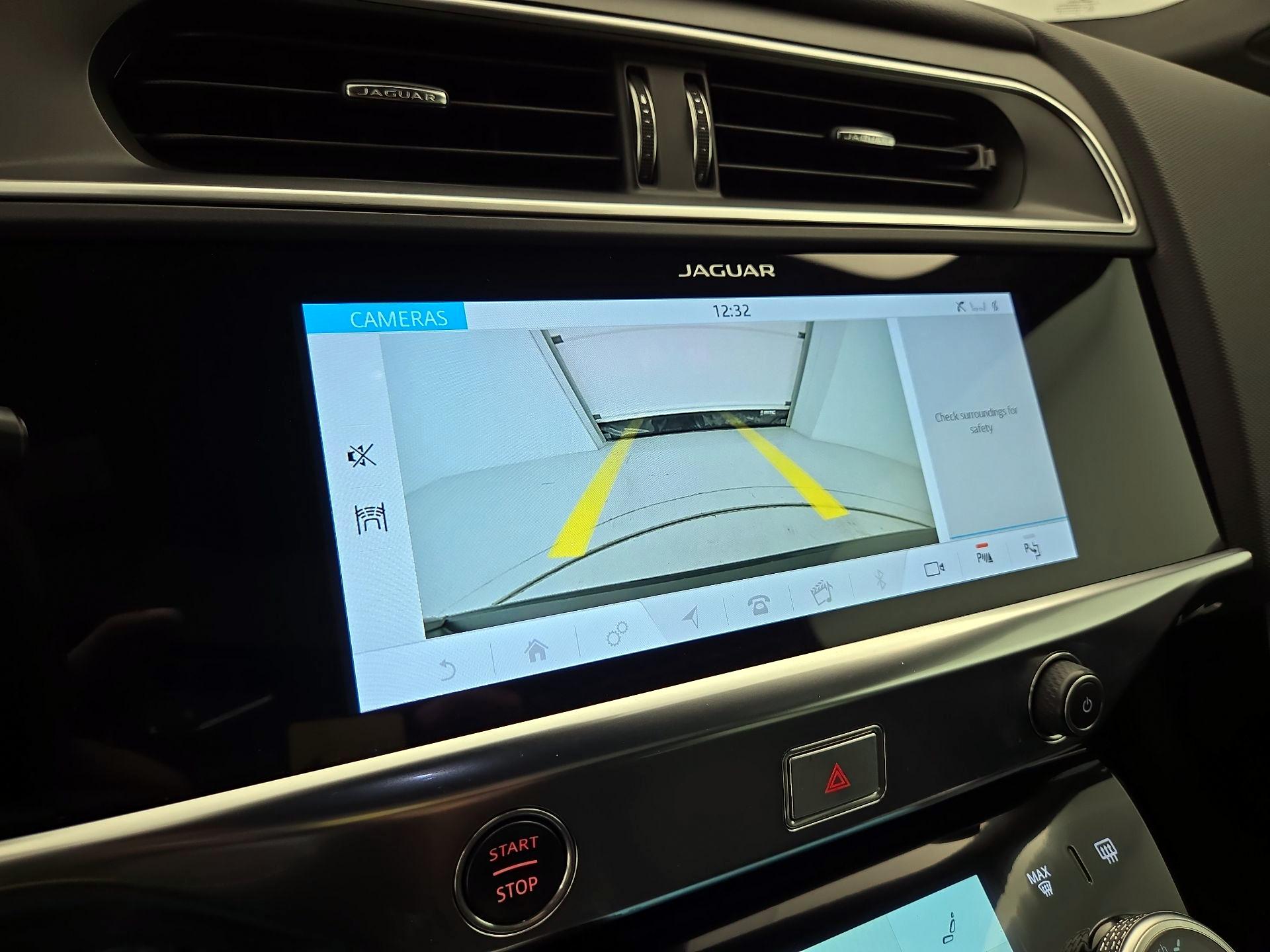 Thumbnail: 2020 Jaguar I-Pace - 15